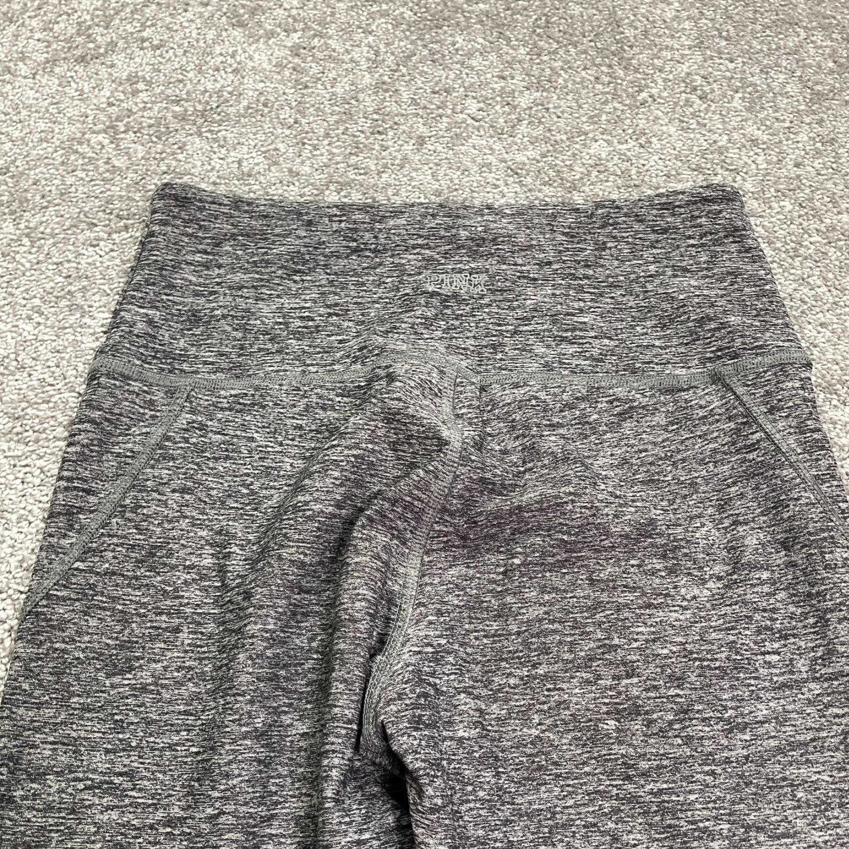 Victoria's Secret Victoria's Secret Pink Compression Leggings Womens Small Gray 25x28 Active Gym Size 28" / US 6 / IT 42 - 3 Thumbnail