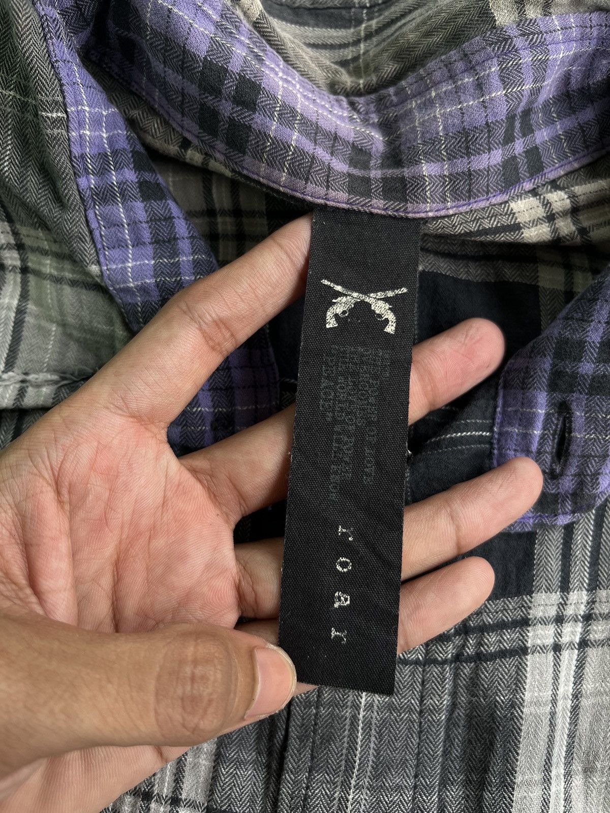 Roar Roar Japanese Brand Shirt Size US S / EU 44-46 / 1 - 7 Thumbnail