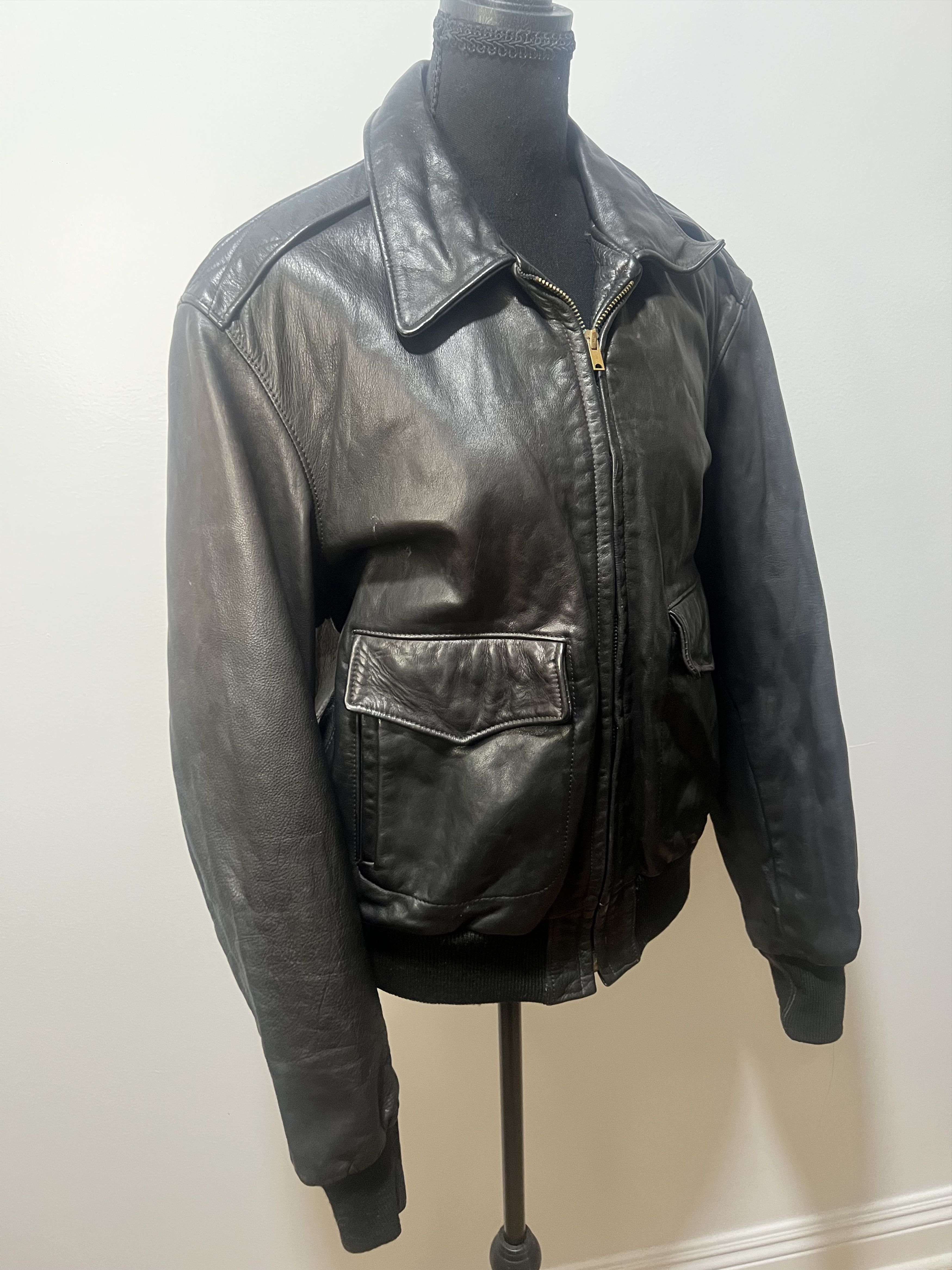 Golden Bear VINTAGE GOLDEN BEAR LEATHER BOMBER JACKET Size 42 Size M / US 6-8 / IT 42-44 - 3 Thumbnail