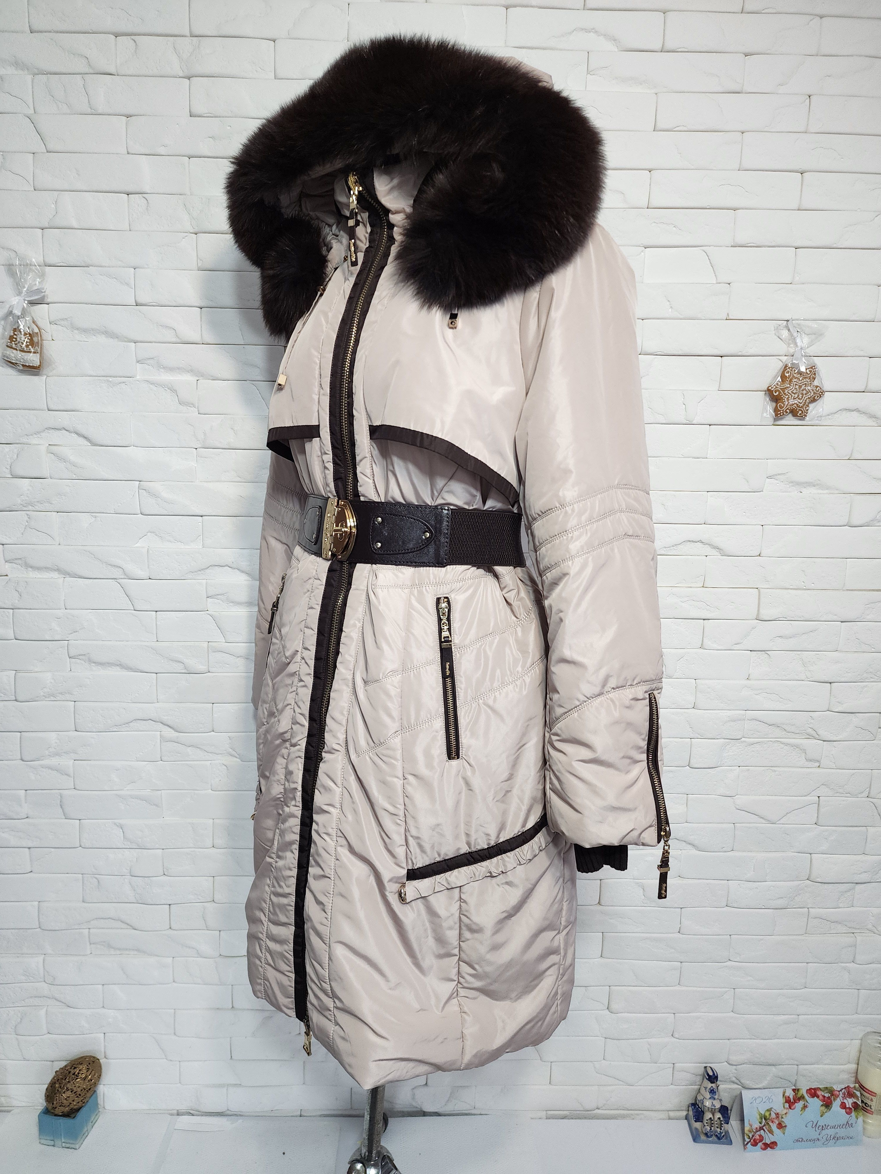 Uniqlo Beige Warm Women's Coat: Hooded Fur Trim Winter Jacket Size XL / US 12-14 / IT 48-50 - 2 Thumbnail