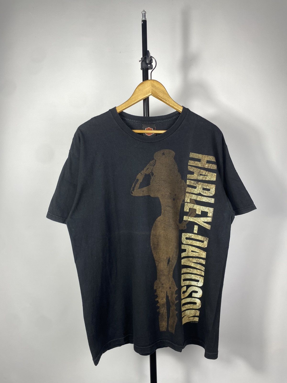 Harley Davidson × Vintage Vintage 90s Harley Davidson SEXY big print y2k T shirt Size US L / EU 52-54 / 3 - 1 Thumbnail