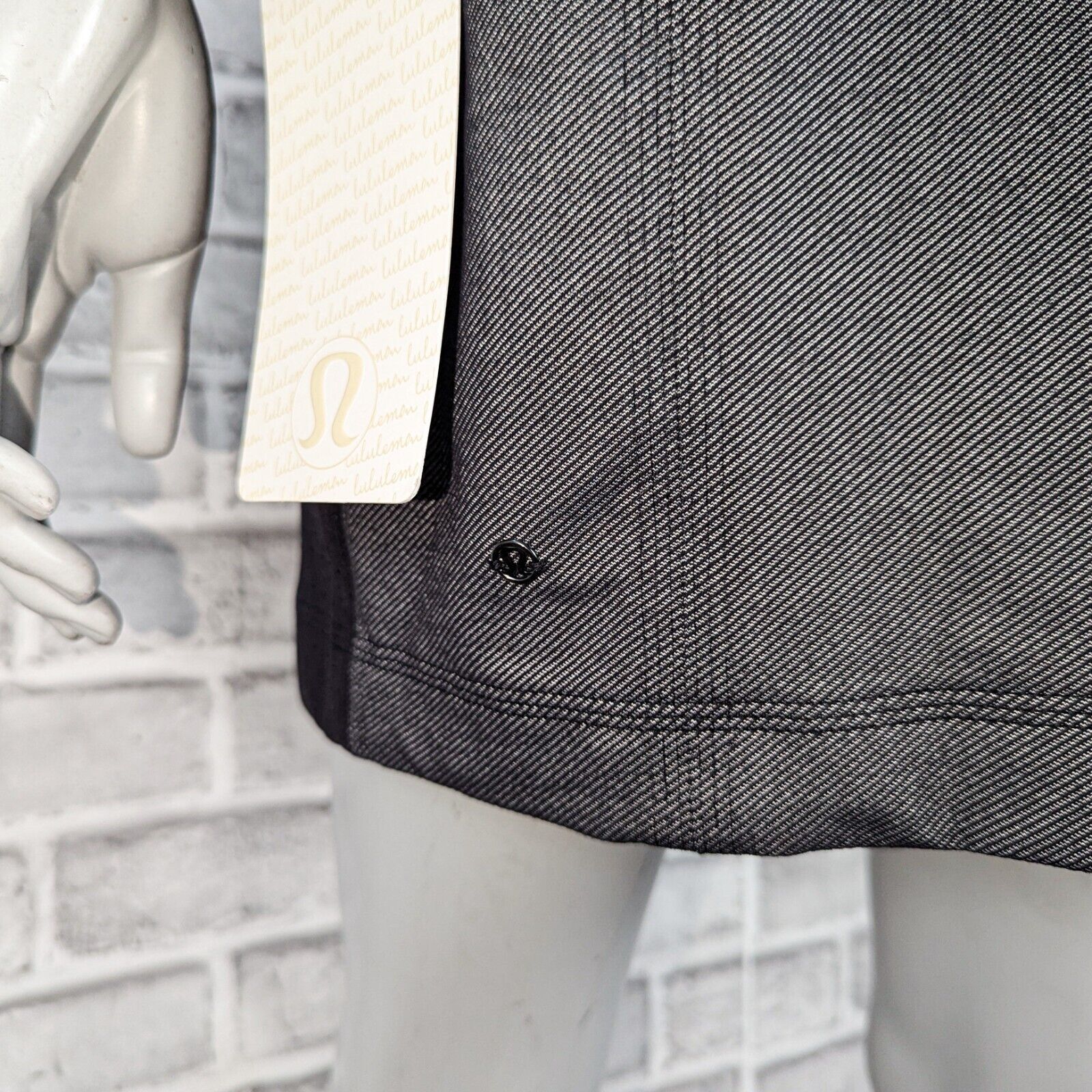 Lululemon Lululemon Cocoon Car Coat Jacket in Heather Gray Black Size M / US 6-8 / IT 42-44 - 10 Thumbnail