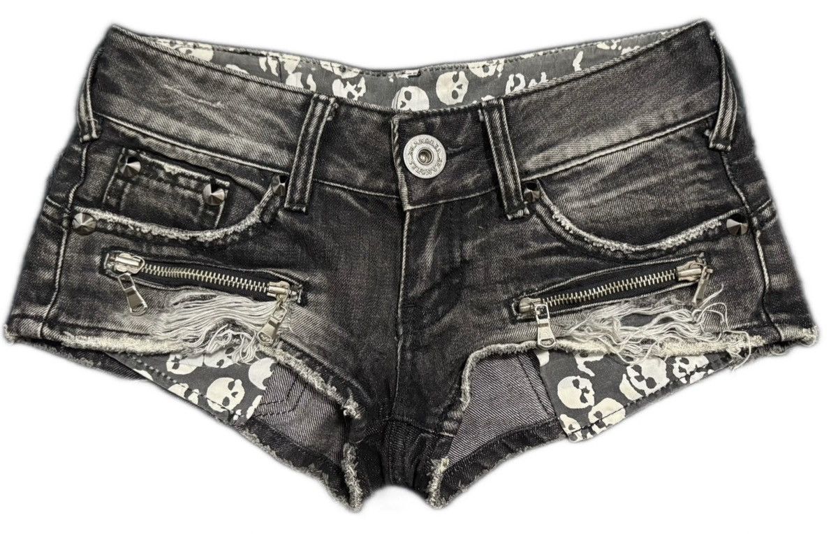 Vintage Dia shorts Size 25" / US 0 / IT 36 - 1 Thumbnail