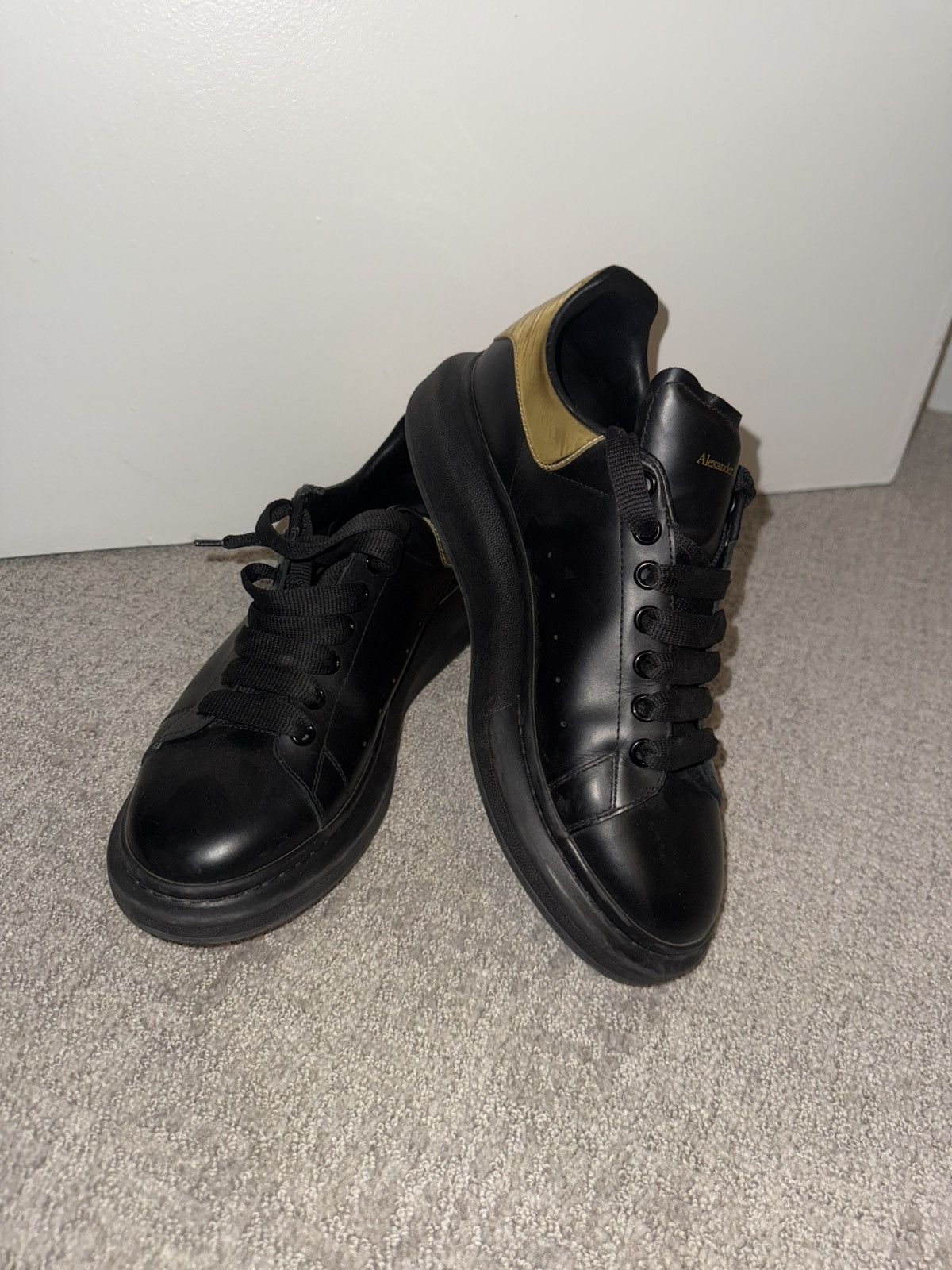 Alexander McQueen Black Alexander McQueens Size US 11 / EU 44 - 5 Thumbnail