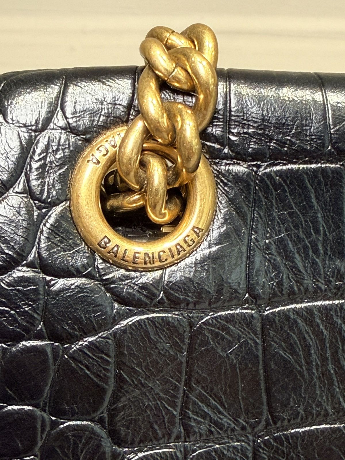 Balenciaga Balenciaga "Crush" shoulder bag in croc-embossed Size ONE SIZE - 7 Thumbnail