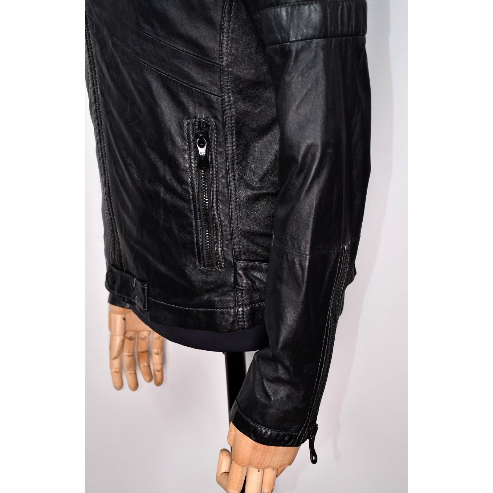 G-Star G-Star RAW Marchant JKT Biker Leather Mens Jacket M Black Static 1-0 Size US M / EU 48-50 / 2 - 6 Thumbnail