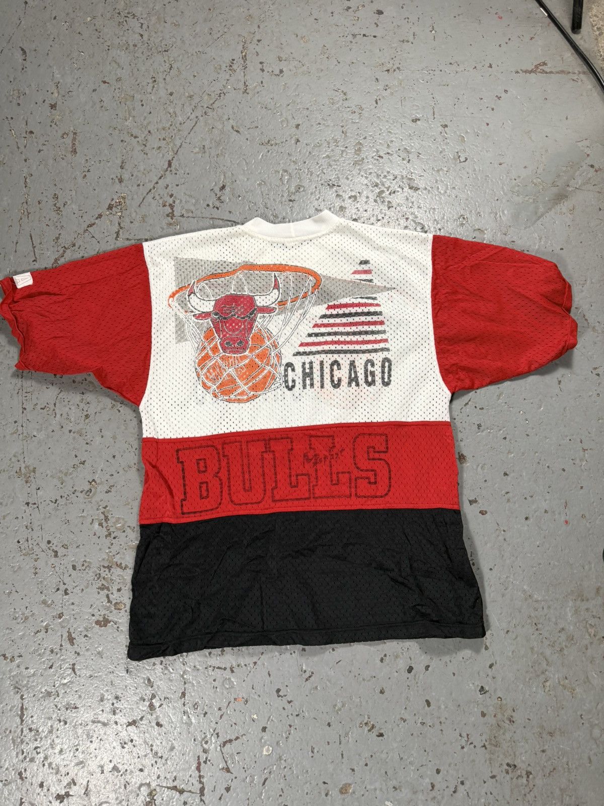 NBA Vintage Chicago Bulls 90s Mesh Jersey Size US L / EU 52-54 / 3 - 5 Thumbnail