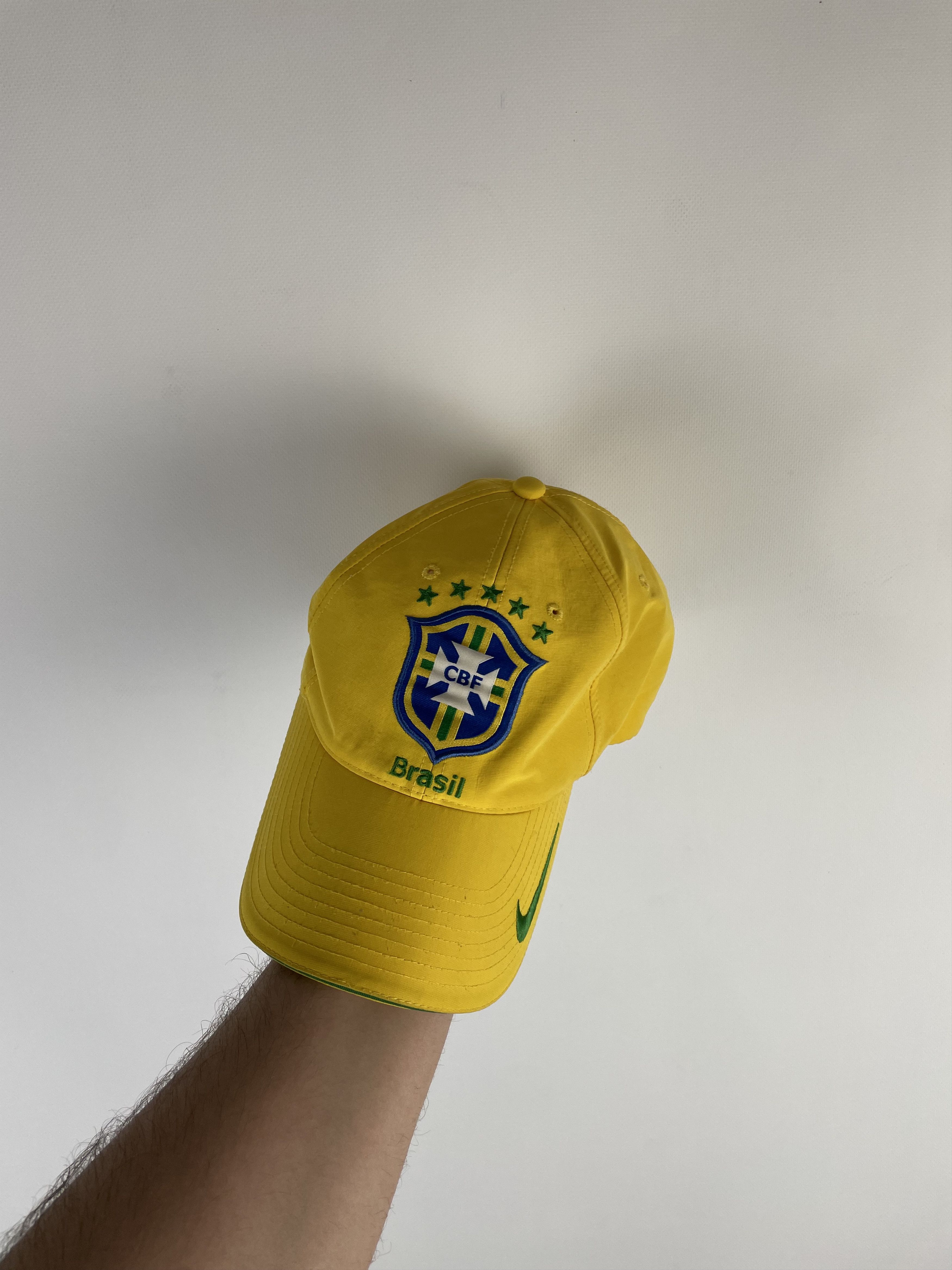 Nike Vintage Nike Brazil Cap Soccer Blokecore Football Y2K 90s Size ONE SIZE - 2 Thumbnail