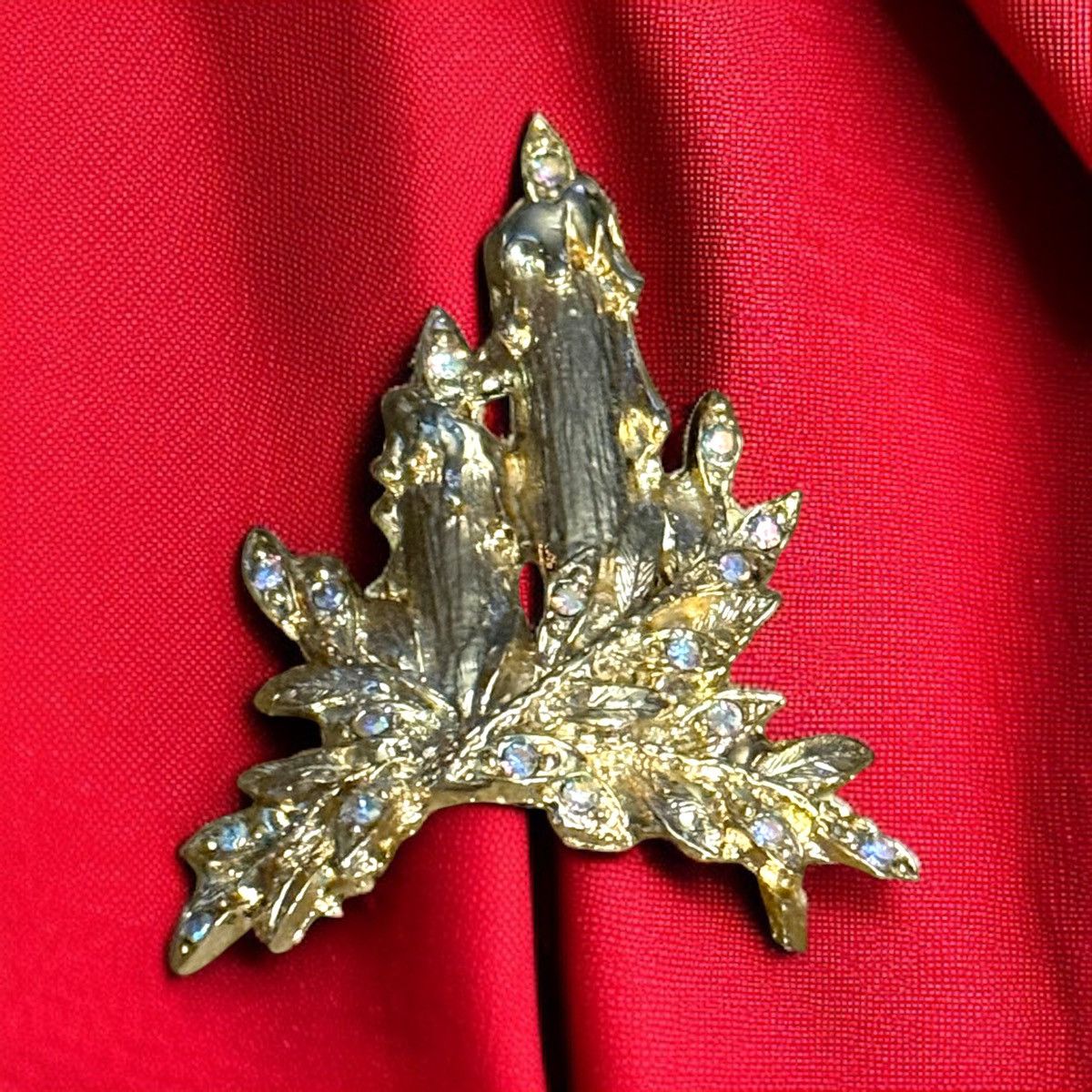 Vintage Vintage gold tone Christmas candles brooch Size ONE SIZE - 1 Thumbnail