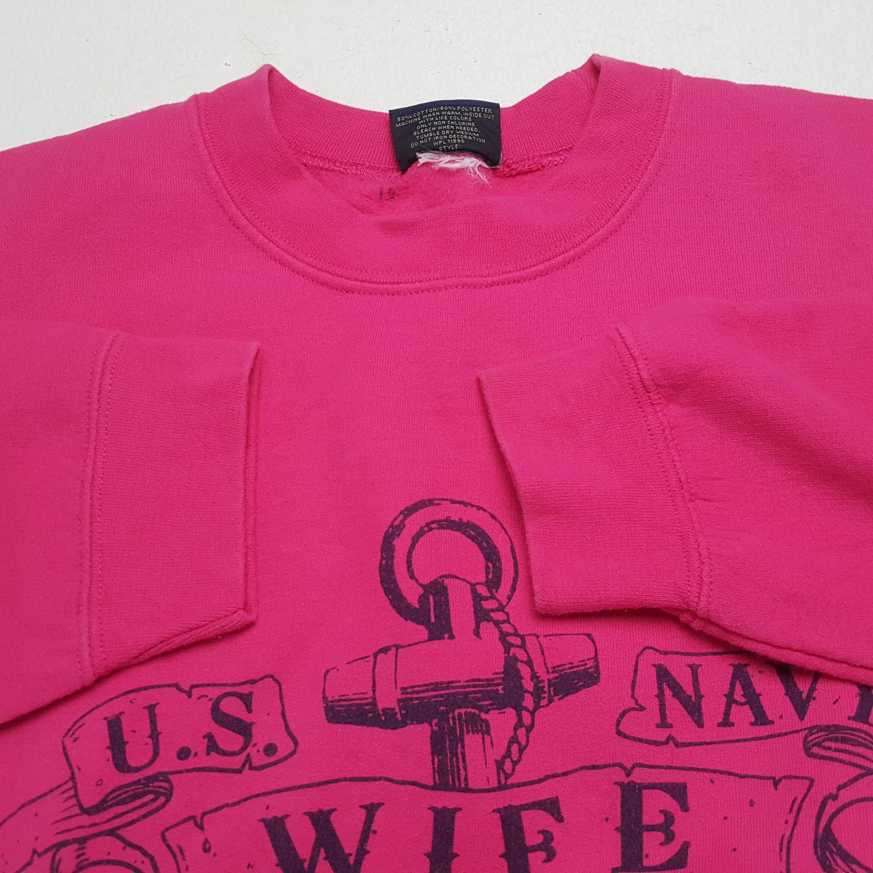 Old Navy × Vintage US NAVY WIFE Center Design Sweatshirt Size US M / EU 48-50 / 2 - 7 Thumbnail