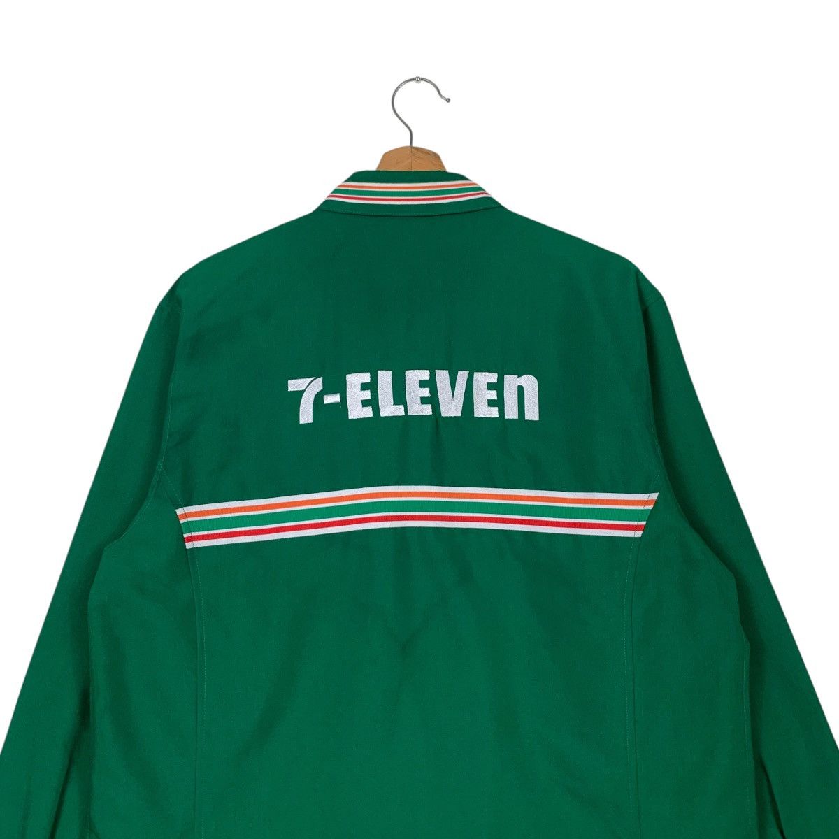 Japanese Brand 7-ELEVEN Big Logo Green Long Sleeve Uniform Jacket #2084-C91 Size US L / EU 52-54 / 3 - 8 Thumbnail