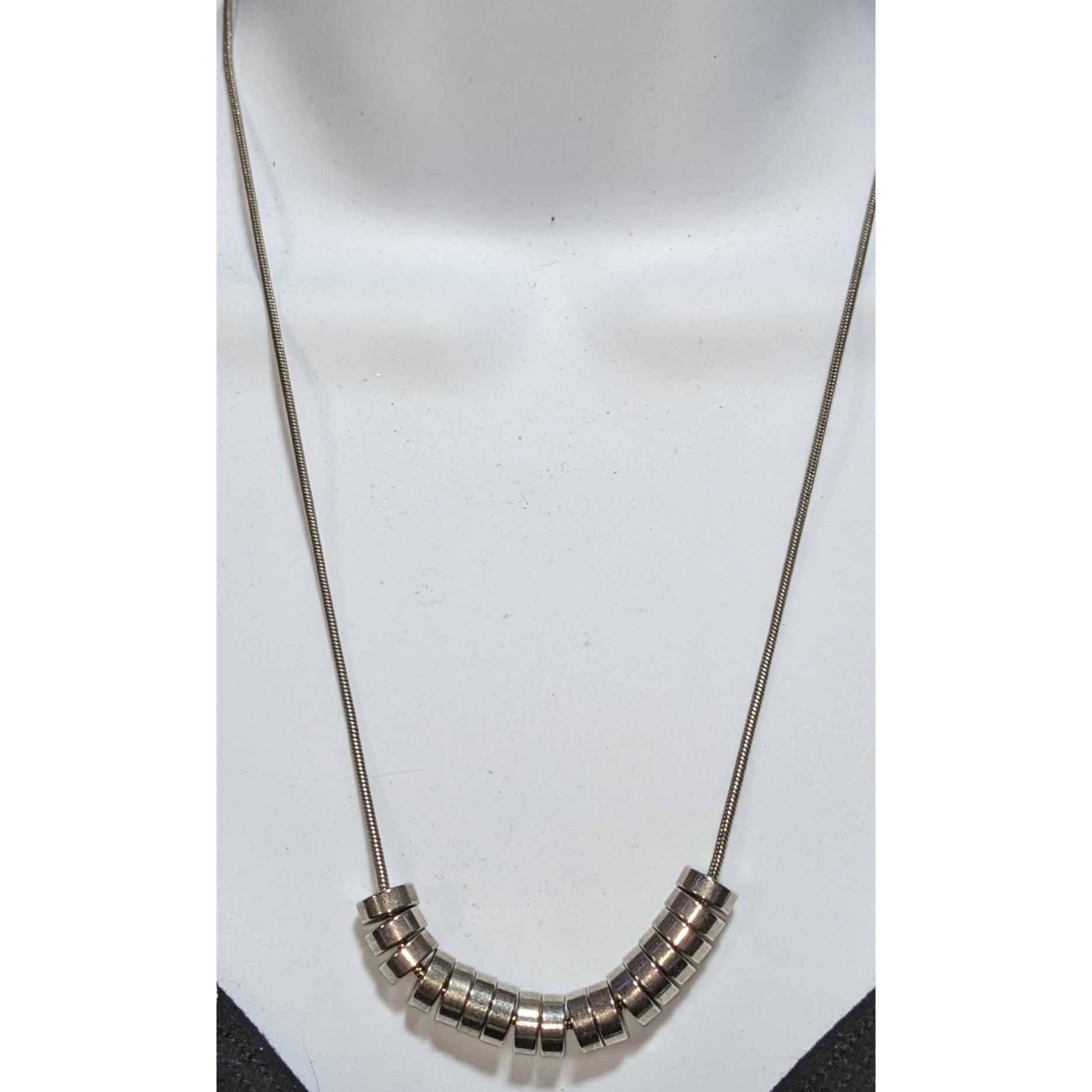 Other Minimalist Modern Silver-Tone Disc Beaded Necklace Size ONE SIZE - 3 Thumbnail