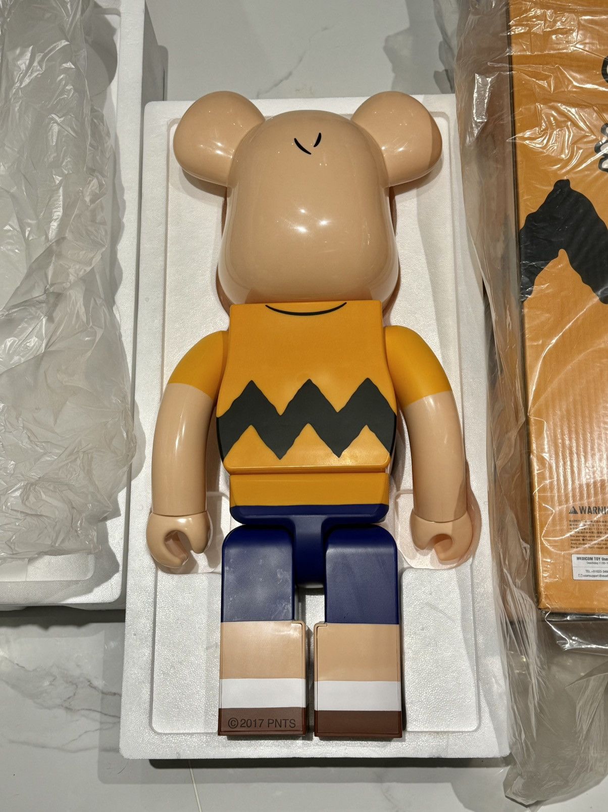 Medicom Toy Bearbrick Peanuts Charlie Brown 2017 Vision 1000% Size ONE SIZE - 3 Thumbnail