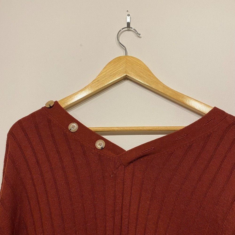 Anthropologie Anthropologie Red Wide Rib Button Back Cardigan Size XS Size XS / US 0-2 / IT 36-38 - 3 Thumbnail