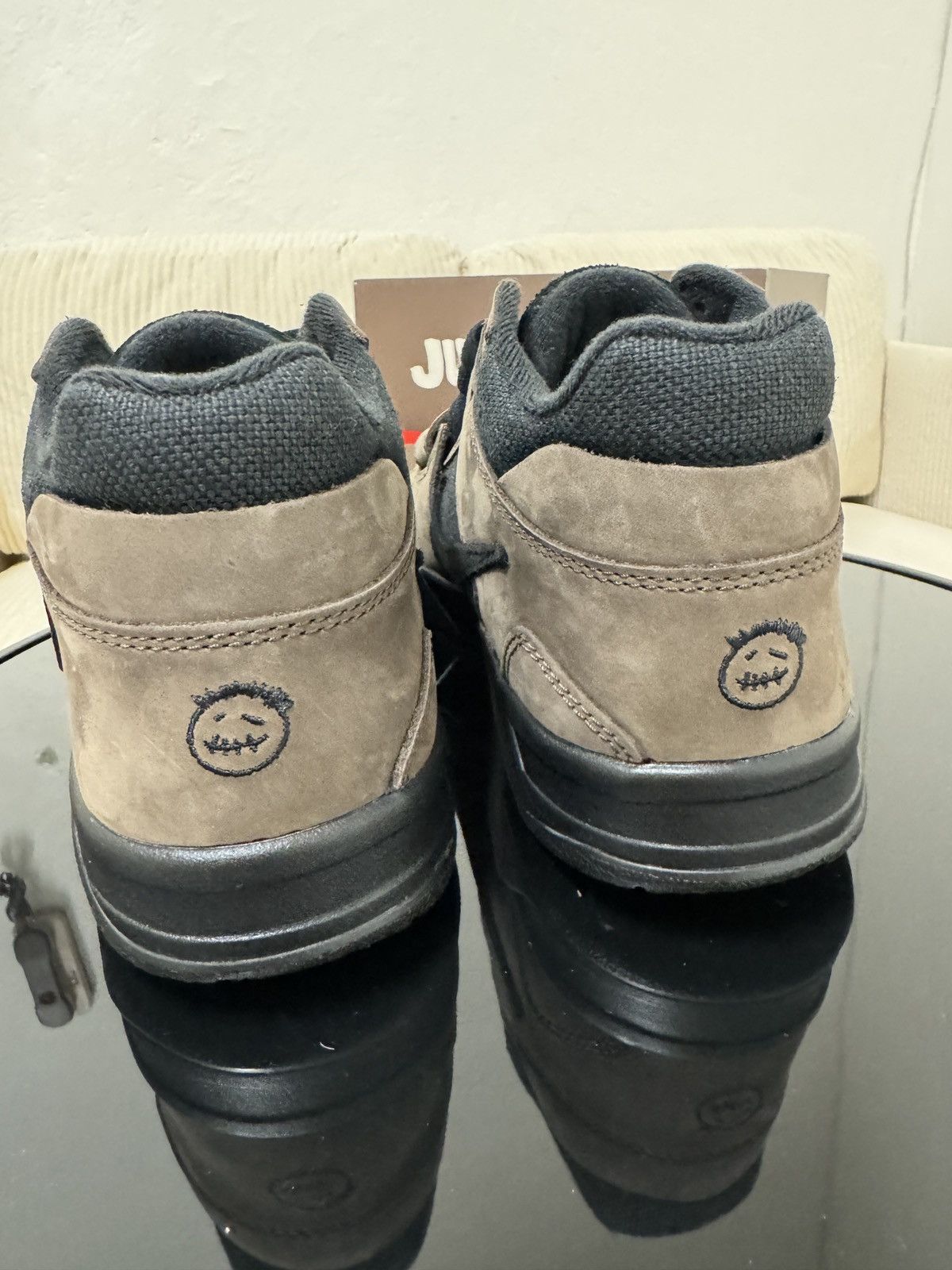 Nike × Travis Scott Nike x Travis Scott jumpman jack dark mocha Size US 9.5 / EU 42-43 - 4 Thumbnail