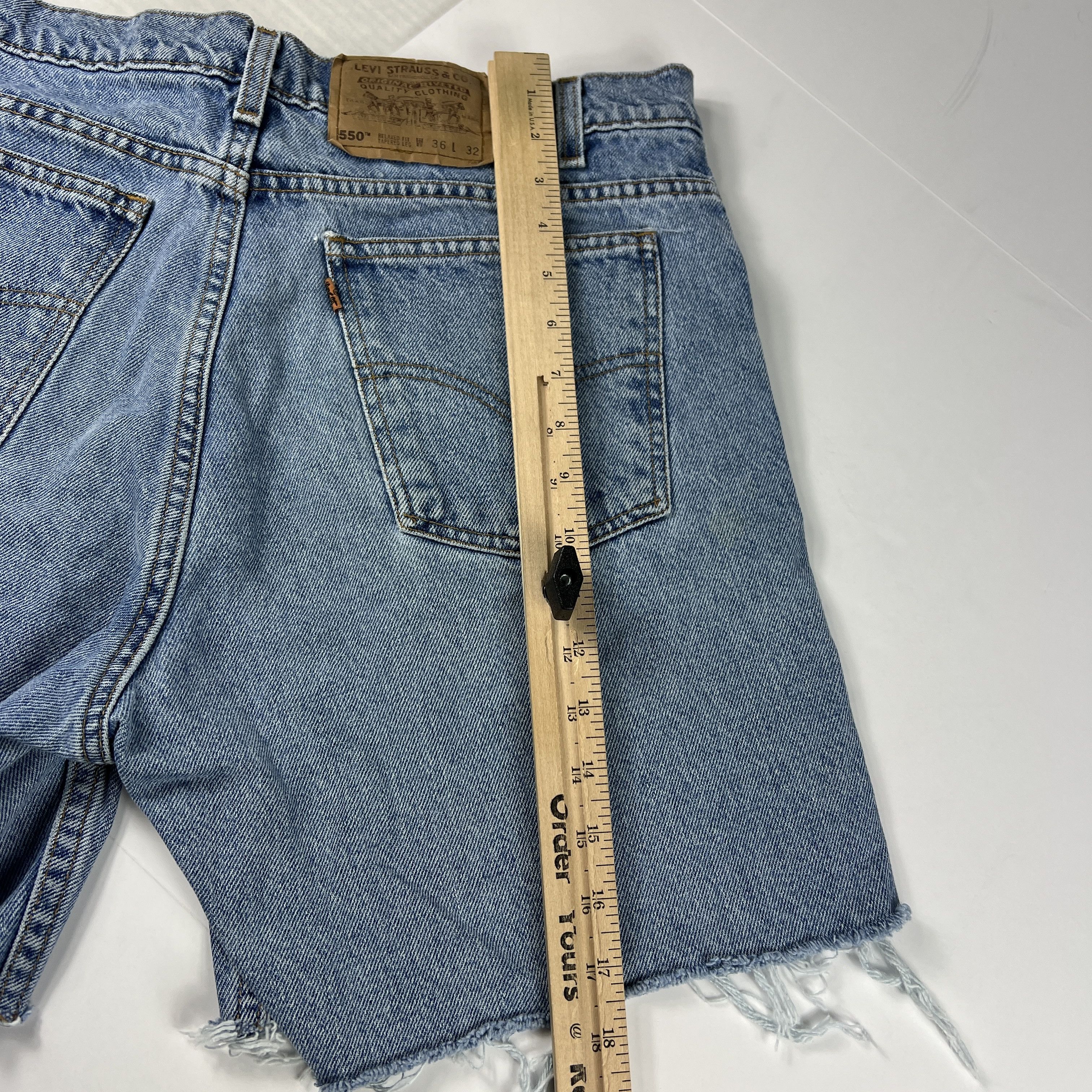 Levi's × Vintage VTG 90s Levi's Jean Short 550 Cut Off Denim Orange Tab Jorts Size US 34 / EU 50 - 12 Thumbnail