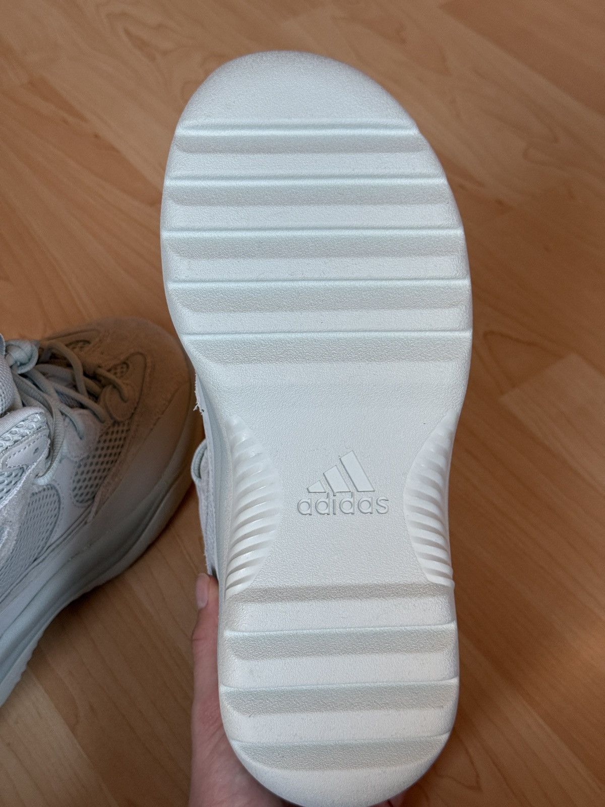 Yeezy Yeezy Desert Boot Salt Size US 11 / EU 44 - 7 Thumbnail
