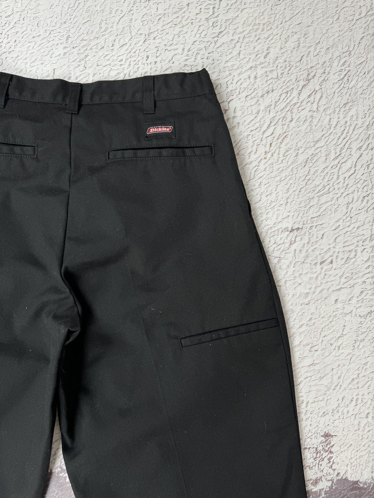 Dickies Genuine Dickies black baggy fit chino classic pants Size US 30 / EU 46 - 12 Thumbnail