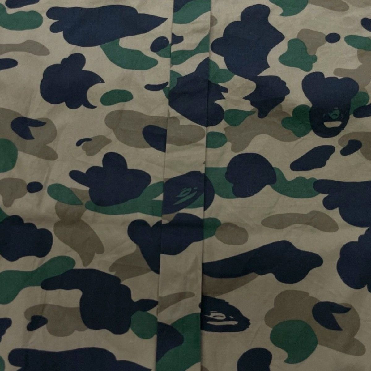 Bape A Bathing Ape 1st Camo Button-up L/S Shirt Size US S / EU 44-46 / 1 - 12 Thumbnail