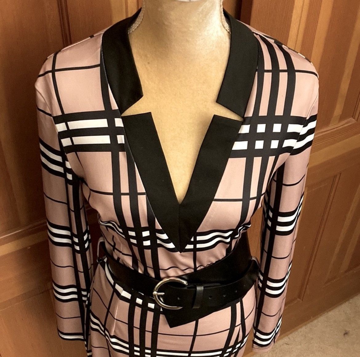 Designer NWT, Lavishly Paris Belted Fall Season Plaid Design Dress Size M / US 6-8 / IT 42-44 - 15 Thumbnail