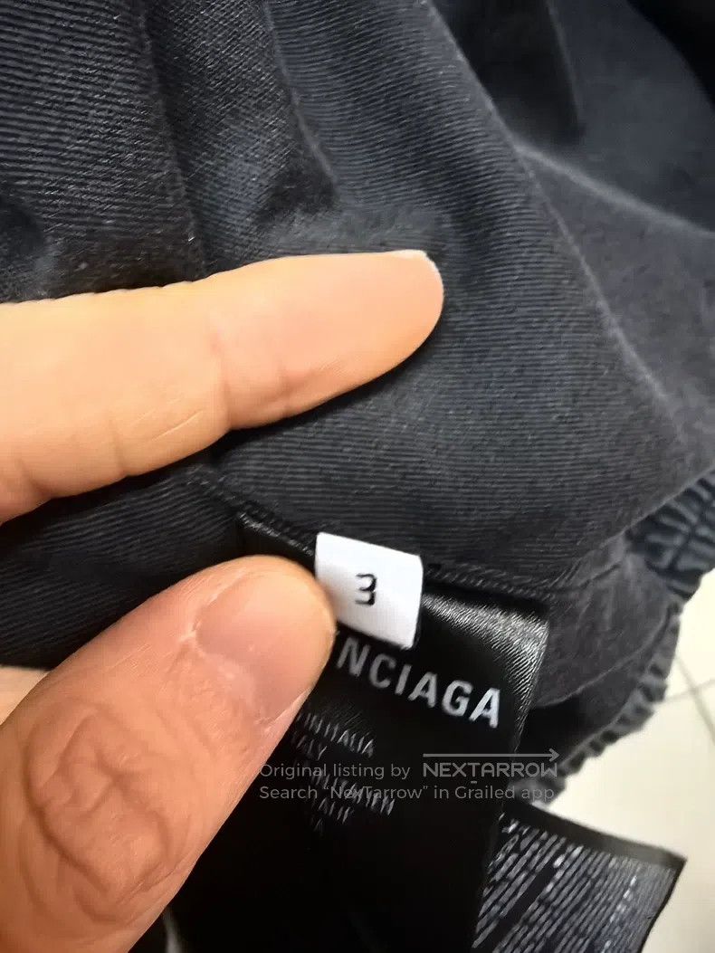 Balenciaga Balenciaga Black and red contrast color denim school unifo Size US L / EU 52-54 / 3 - 8 Thumbnail