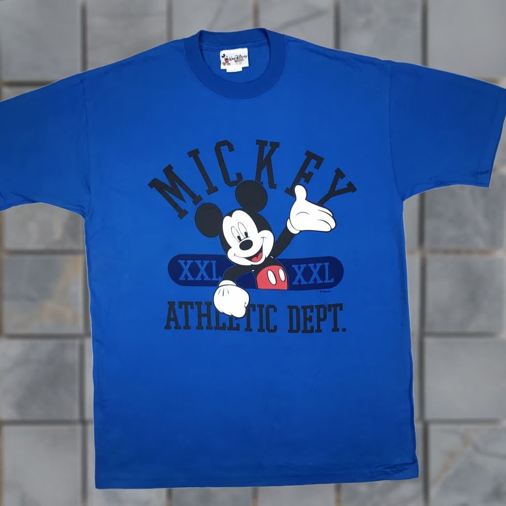 Disney VINTAGE Mickey Mouse ATHLETIC DEPT. T-Shirt Men M Blue 90s Cartoon Walt Disney World Mickey Womens/Mens Size US M / EU 48-50 / 2 - 1 Thumbnail
