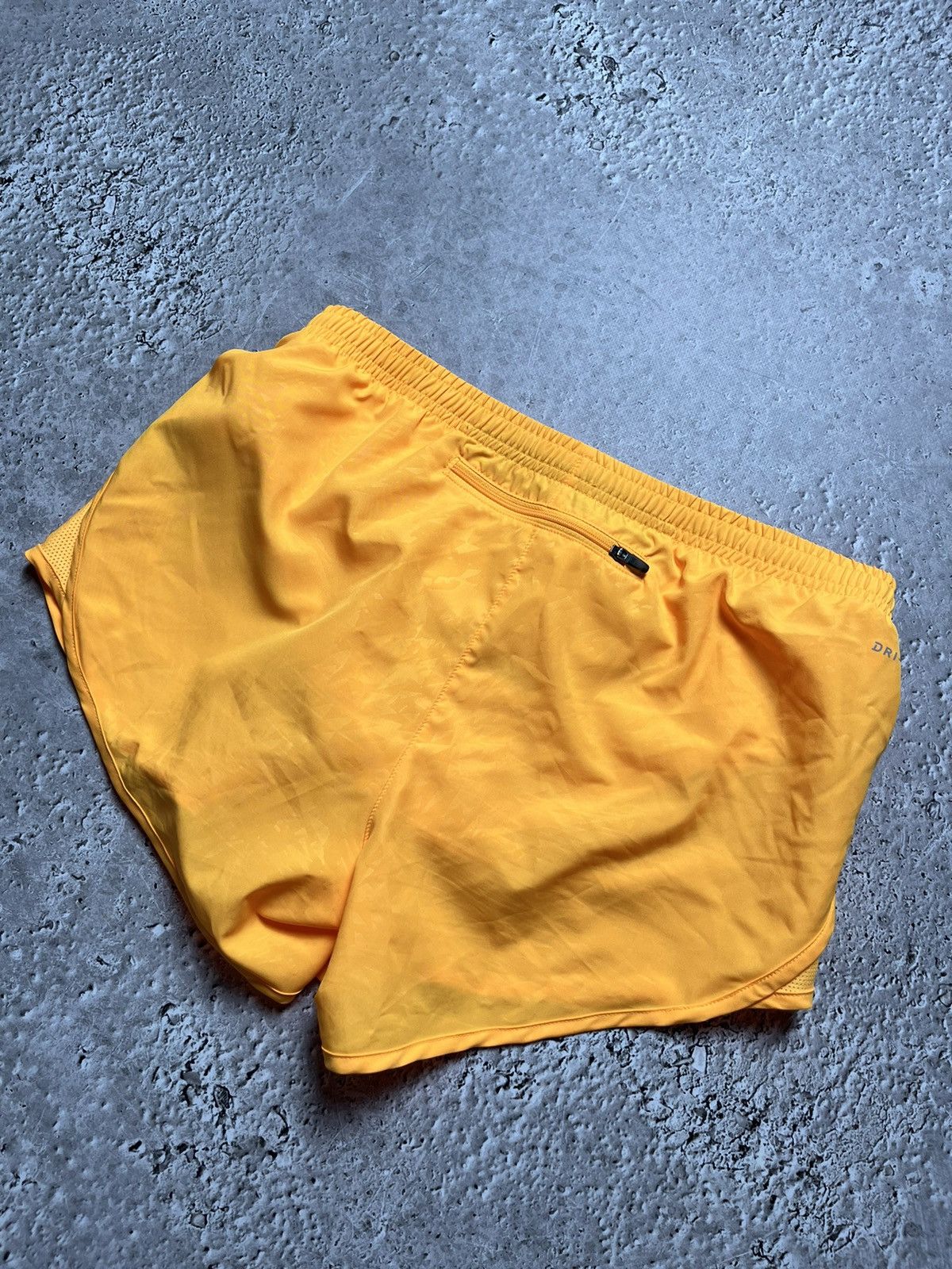 Nike Mens Nike swoosh Shorts running dri fit Size US 30 / EU 46 - 7 Thumbnail