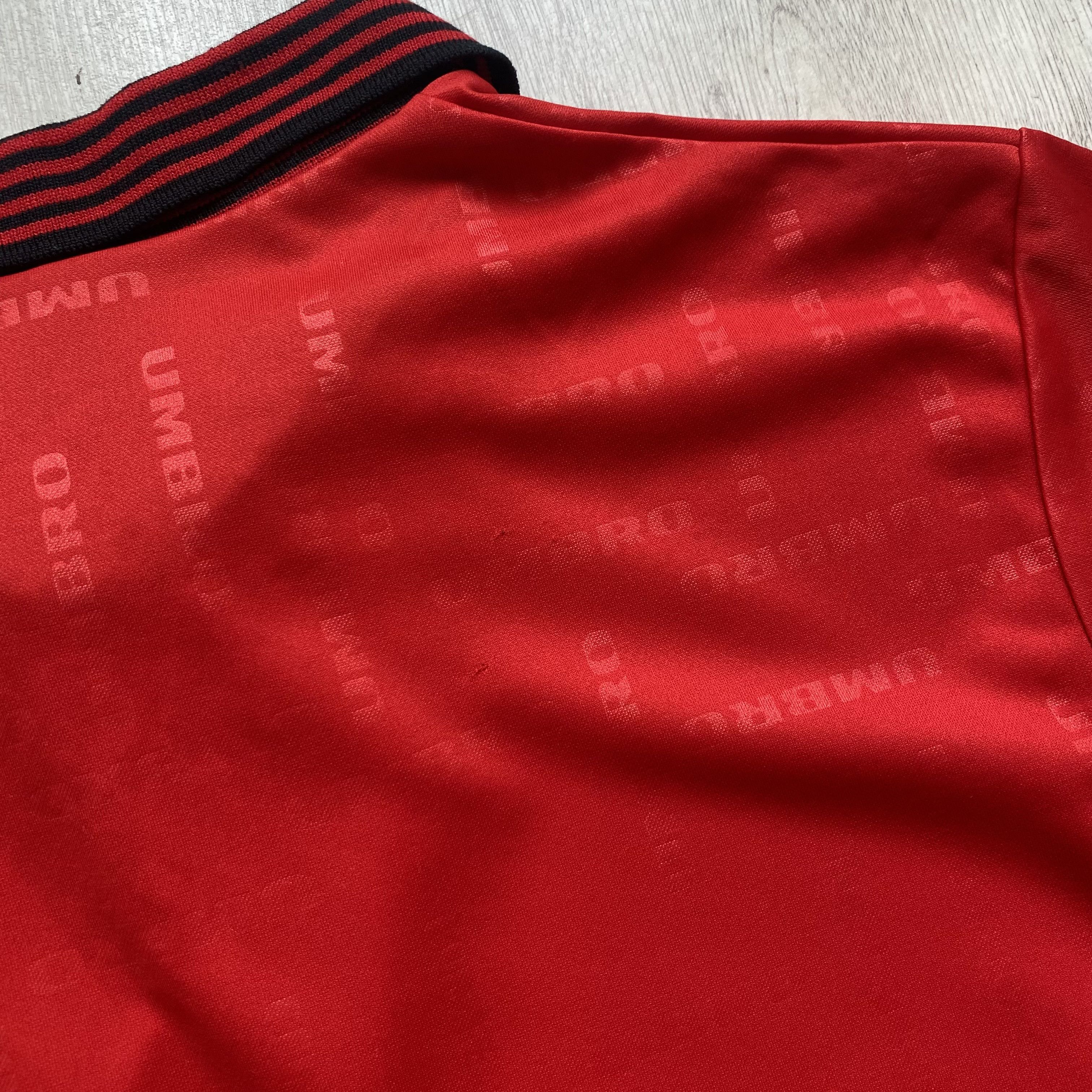 Umbro Blockore 90s Vintage UMBRO Jersey Longsleeve Soccer Size US L / EU 52-54 / 3 - 6 Thumbnail