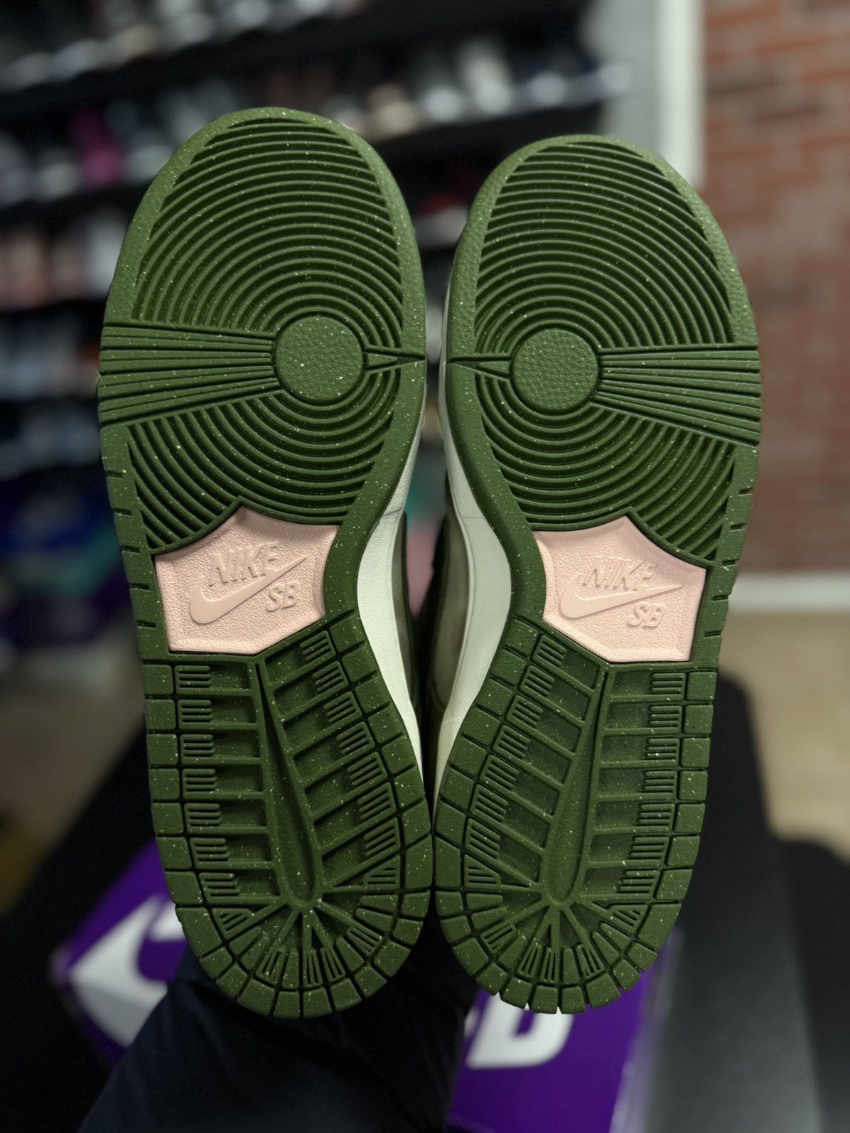 Nike Nike Dunk Low Yuto Horigome Matcha Size 9 (NEW) Size US 9 / EU 42 - 7 Thumbnail