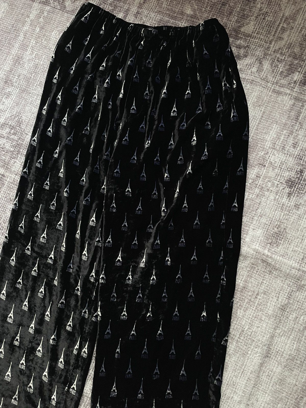 Balenciaga Balenciaga FW19 Eiffel Tower Silk Pajama Pants Size US 32 / EU 48 - 2 Thumbnail
