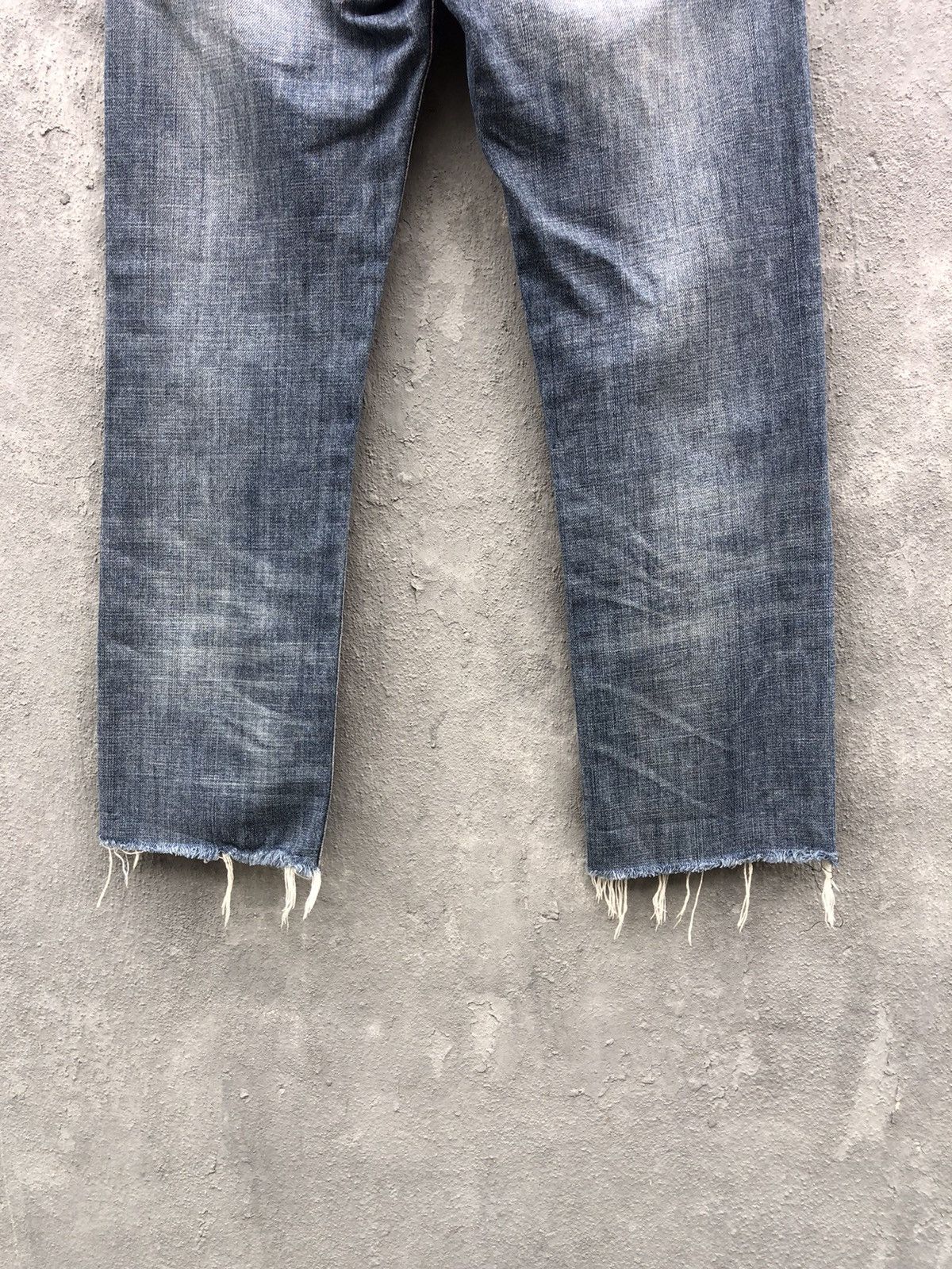 Dior Dior Distressed Jeans Size US 29 - 7 Thumbnail