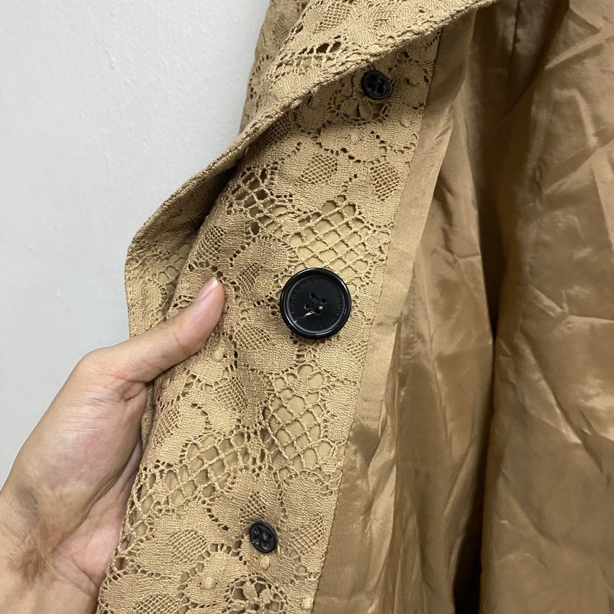 Burberry Burberry London Camel Lace Belted Trench Coats Size XS / US 0-2 / IT 36-38 - 16 Thumbnail