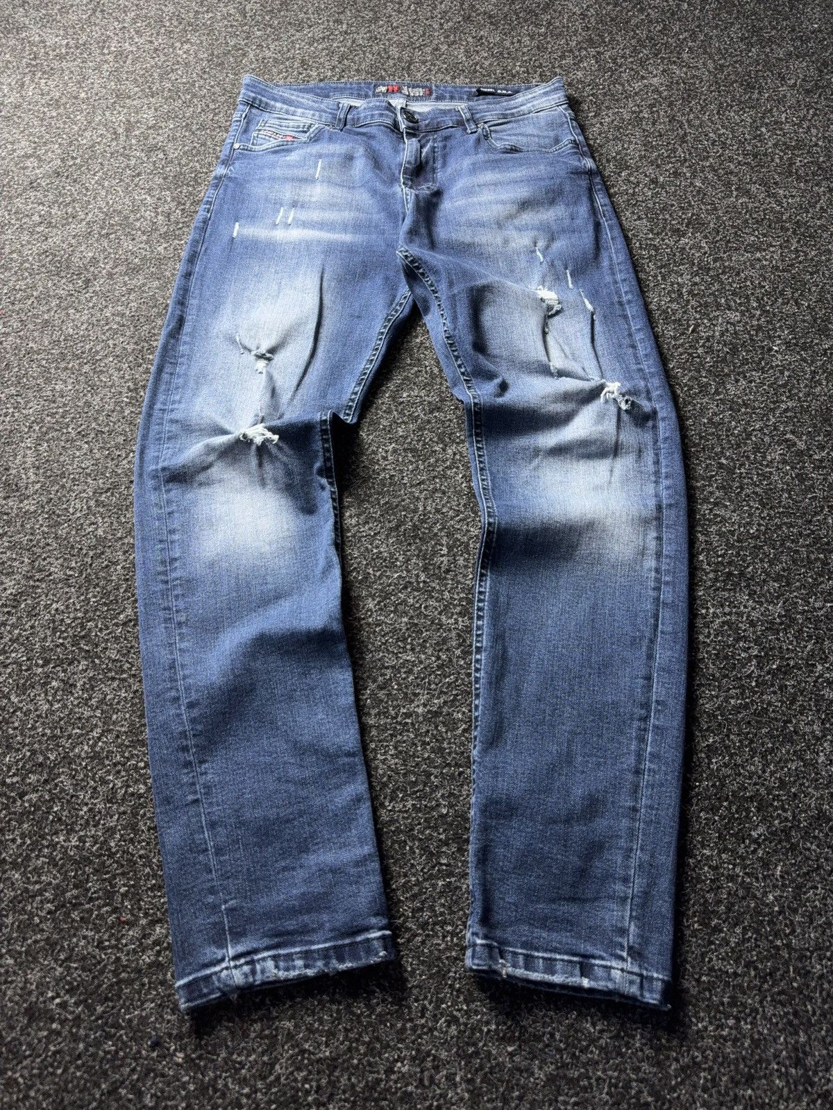 Diesel Luxury Diesel D.N.A. Distressed Blue Jeans Made in Italy Size US 30 / EU 46 - 1 Thumbnail