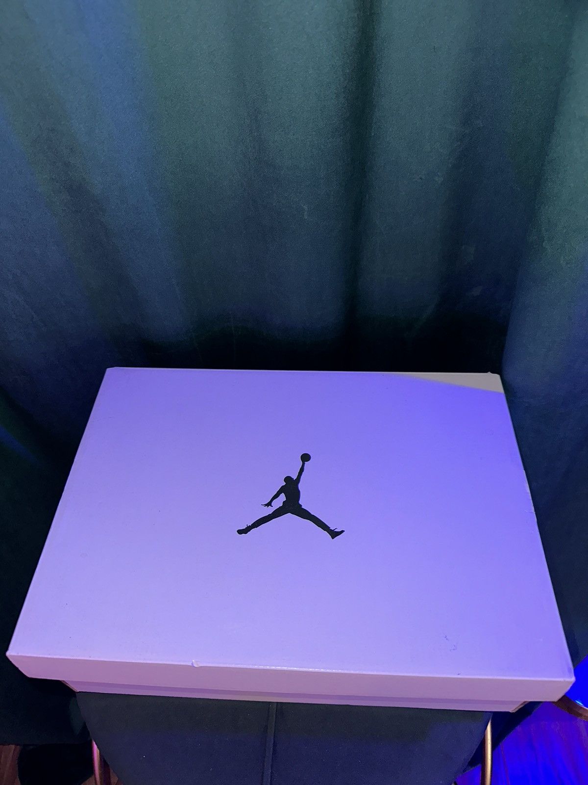 Jordan Brand × Nike Air Jordan Reign 'White Volt' Size US 8.5 / IT 38.5 - 2 Thumbnail
