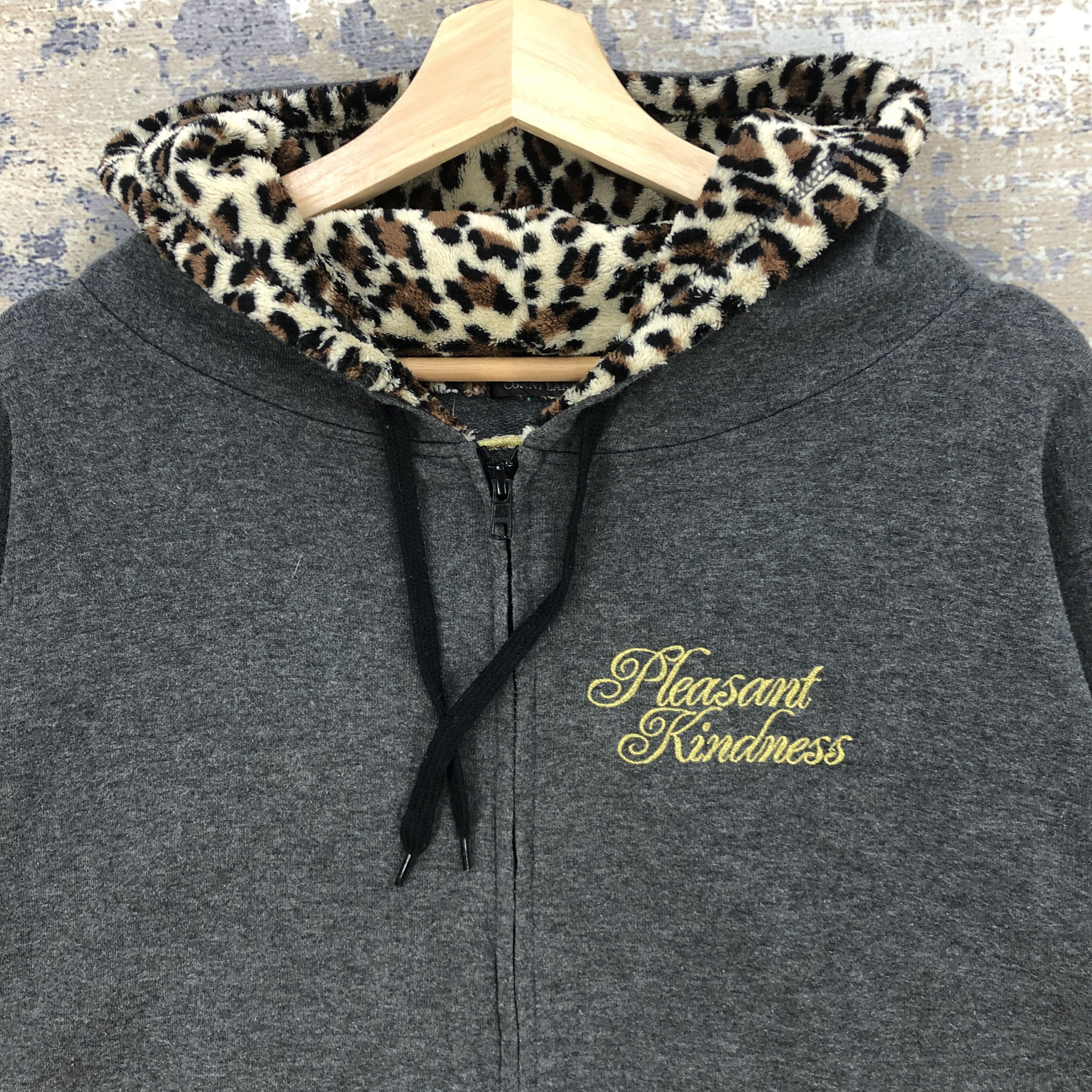 Japanese Brand × Vintage Vintage Skulls Hoodie Sweater Pleasant Kindness Sweatshirt Size US L / EU 52-54 / 3 - 8 Thumbnail