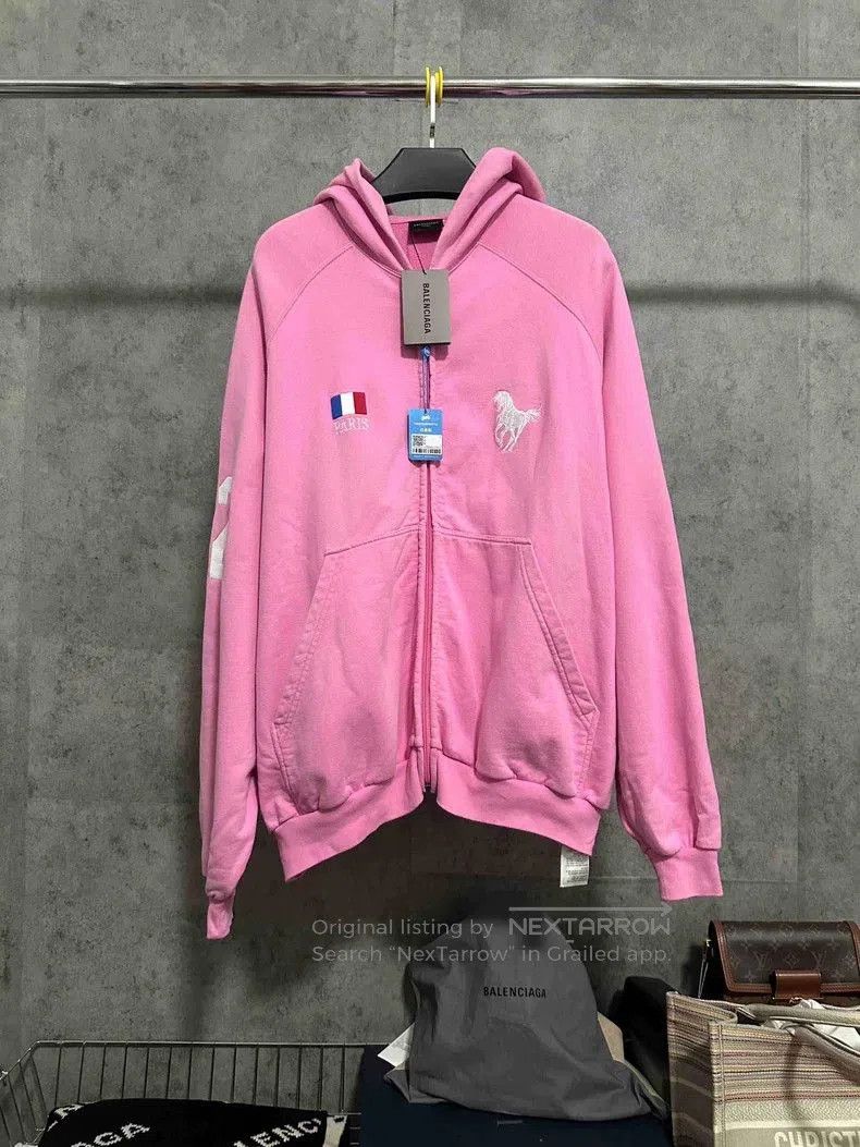 Balenciaga Balenciaga Pink Logo Print Zip Hoodie. Size US S / EU 44-46 / 1 - 1 Thumbnail