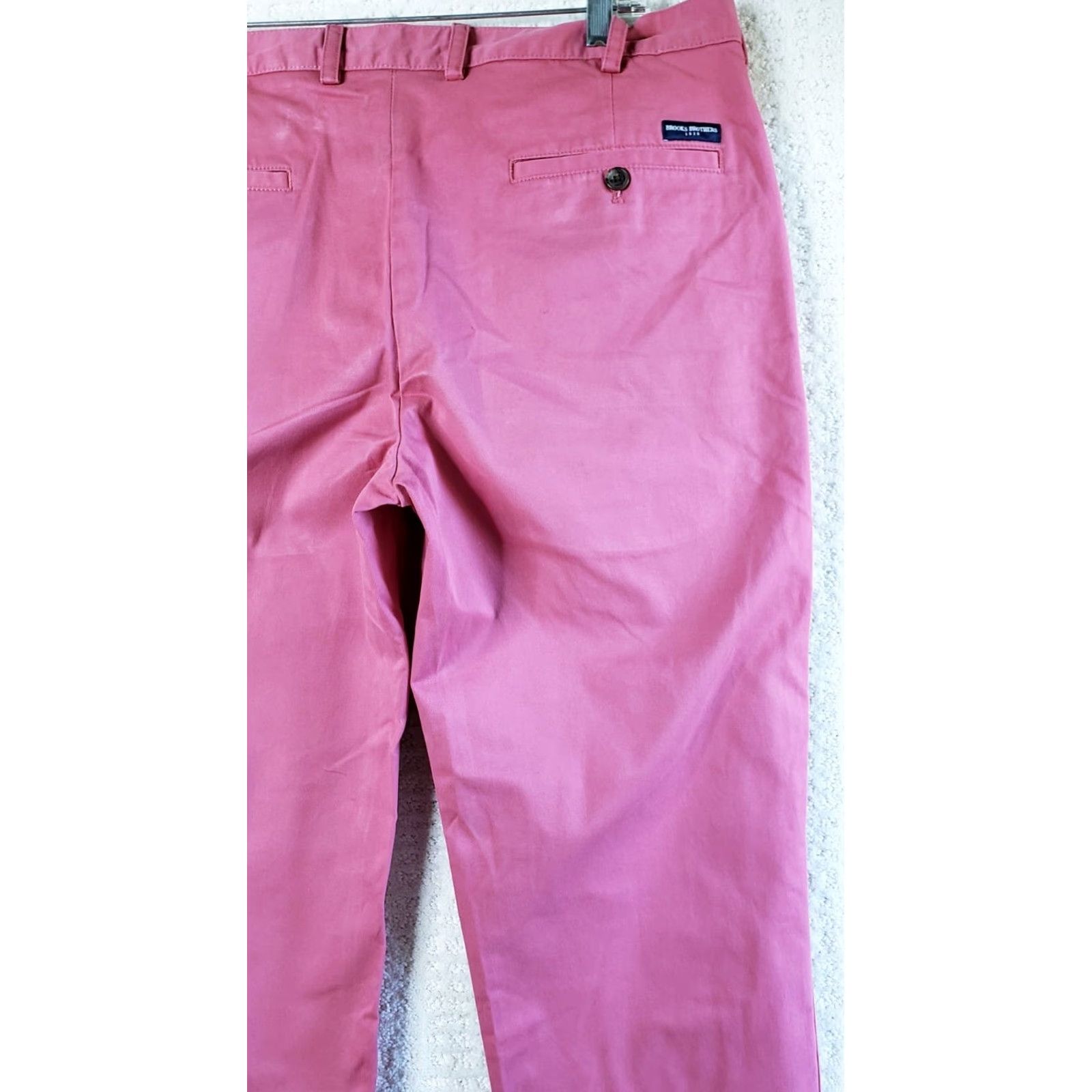 Brooks Brothers Brooks Brothers Clark Advantage Chino Pants 35 x 30 Red Shirt (Chino) Mens Regular Straight 35 in Pink/Red Size US 35 - 6 Thumbnail