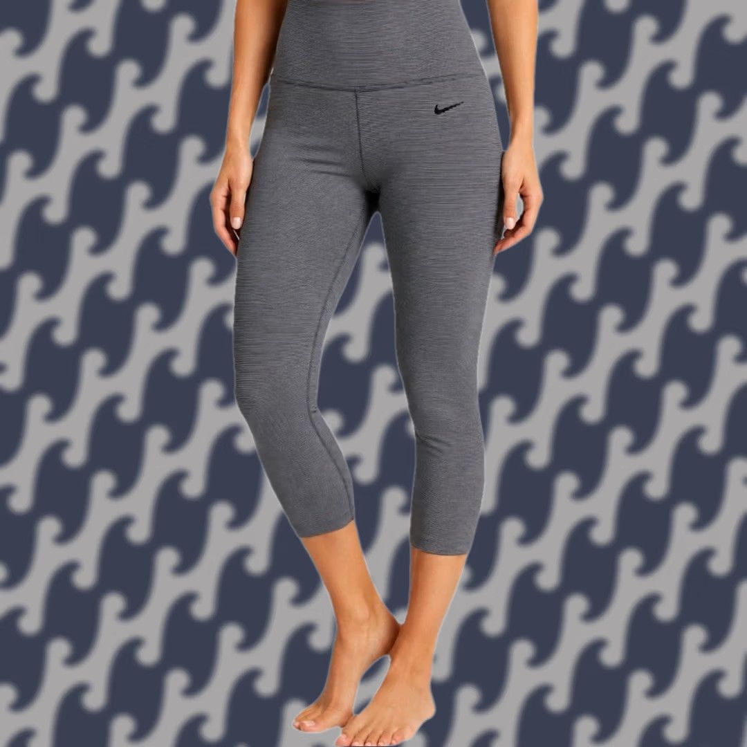 Nike Nike Dri-FIT Leggings Women's Small Black White Stripe Cropped Activewear Yoga Training Size 28" / US 6 / IT 42 - 1 Thumbnail