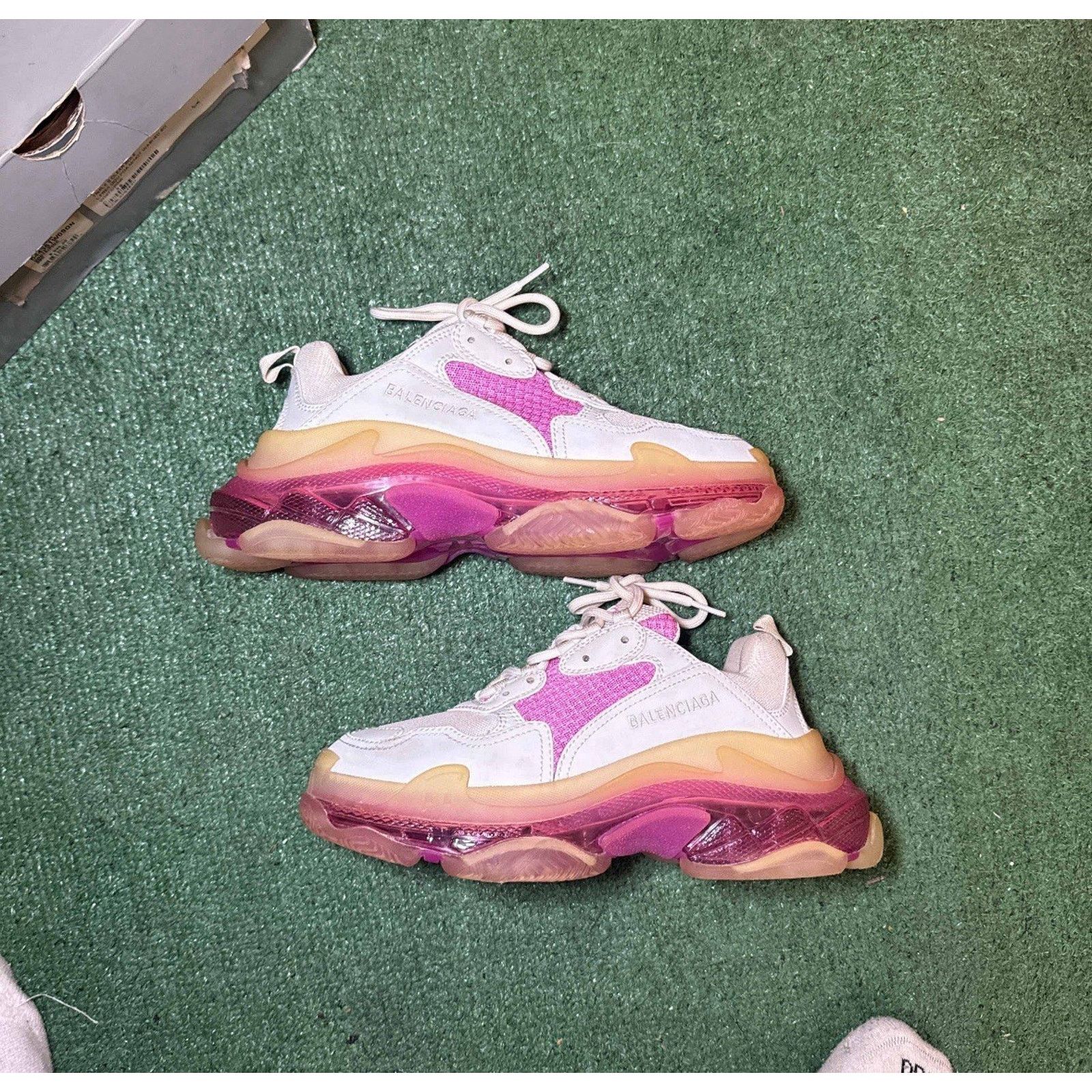 Balenciaga Balenciaga Triple S Clear Sole Trainer White Pink W Size US 9 / IT 39 - 1 Thumbnail