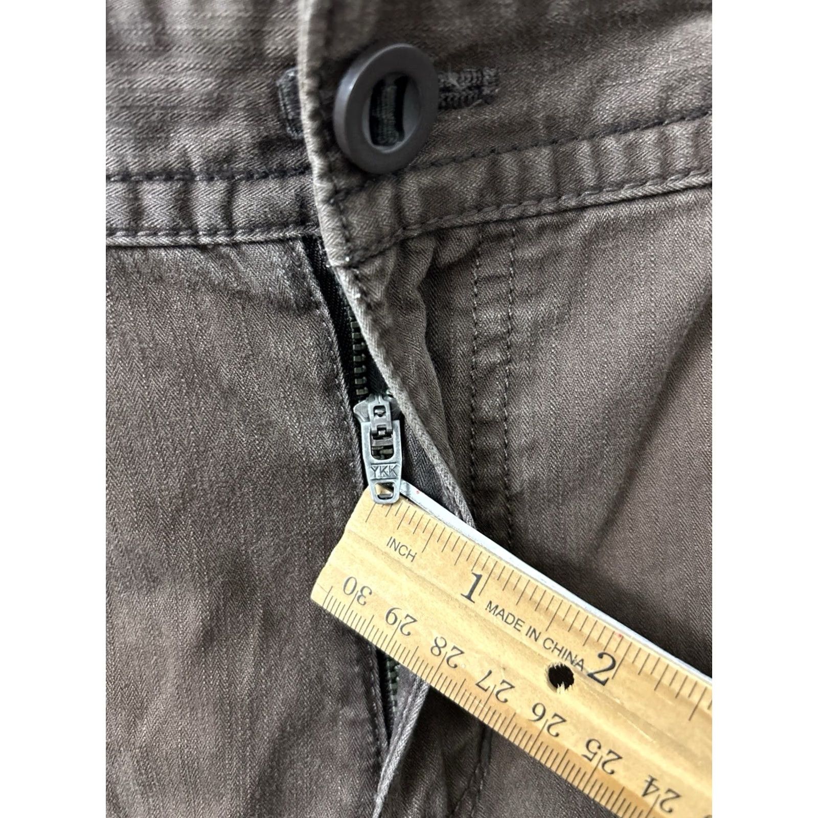 Eddie Bauer Eddie Bauer Cargo Pants Womens 14 Brown Cotton Straight Capri Inseam 18 Adjustab le Hem Pockets Casual Outdoor Vintage: No Size 36" / US 14 / IT 50 - 5 Thumbnail