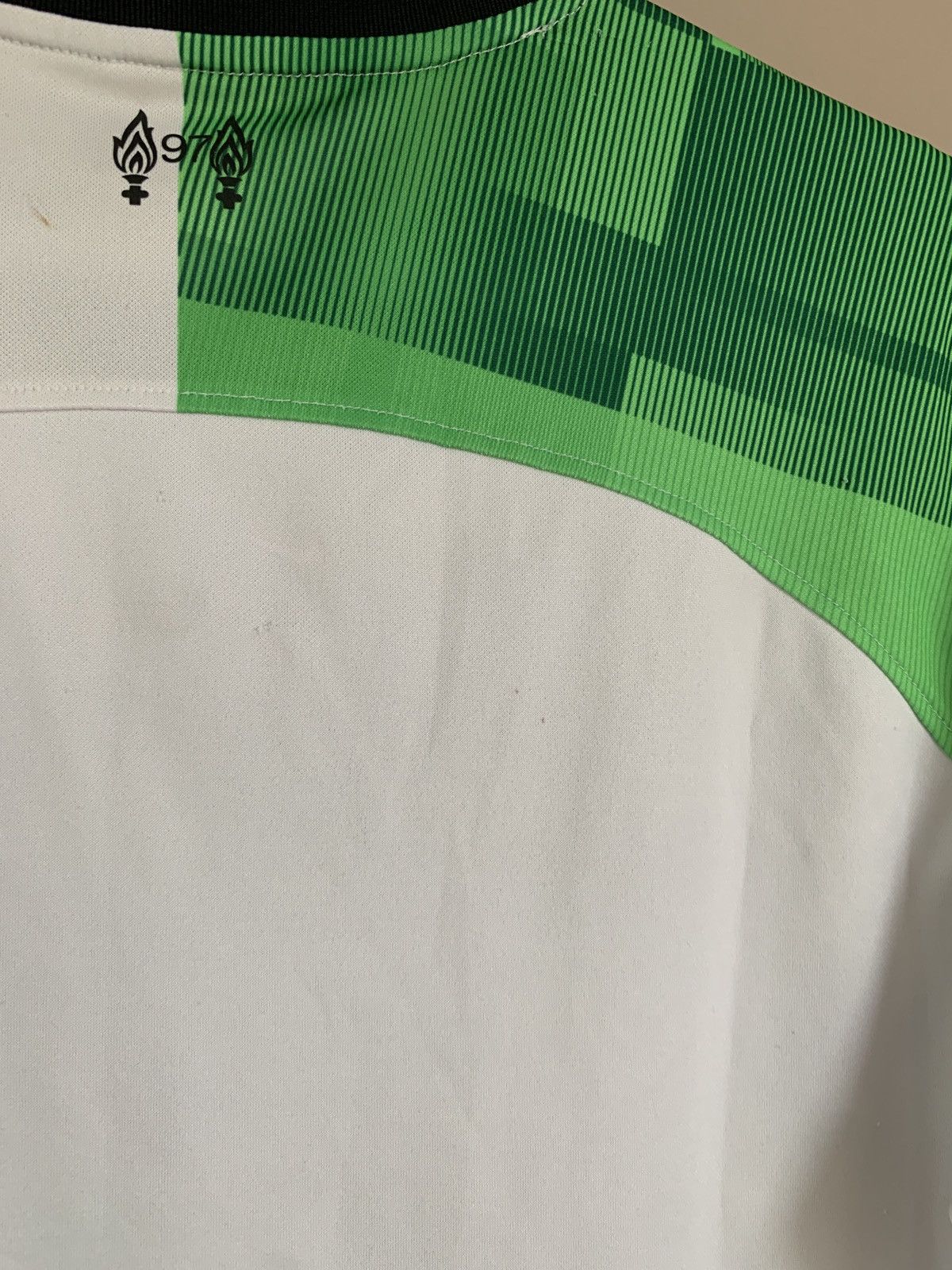Nike Liverpool Away Football Shirt Nike Soccer Jersey Size M Size US M / EU 48-50 / 2 - 19 Thumbnail