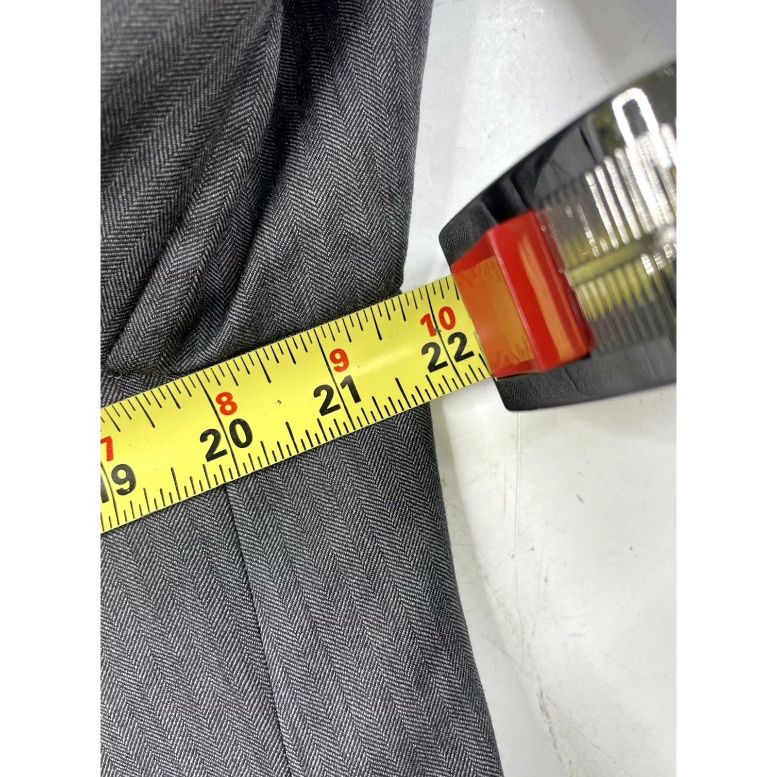 Todd Snyder Todd Snyder Mayfair Fit Blazer Jacket 44R Wool Gray Herringbone Double-Vented Notch Lapel Single-Breasted Two-Button Front Dress Coat Mens"} Size 44R - 7 Thumbnail