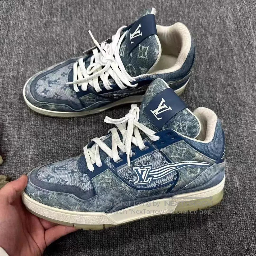 Louis Vuitton Blue Low-Top Sneakers with Pattern. Size US 9.5 / EU 42-43 - 2 Thumbnail