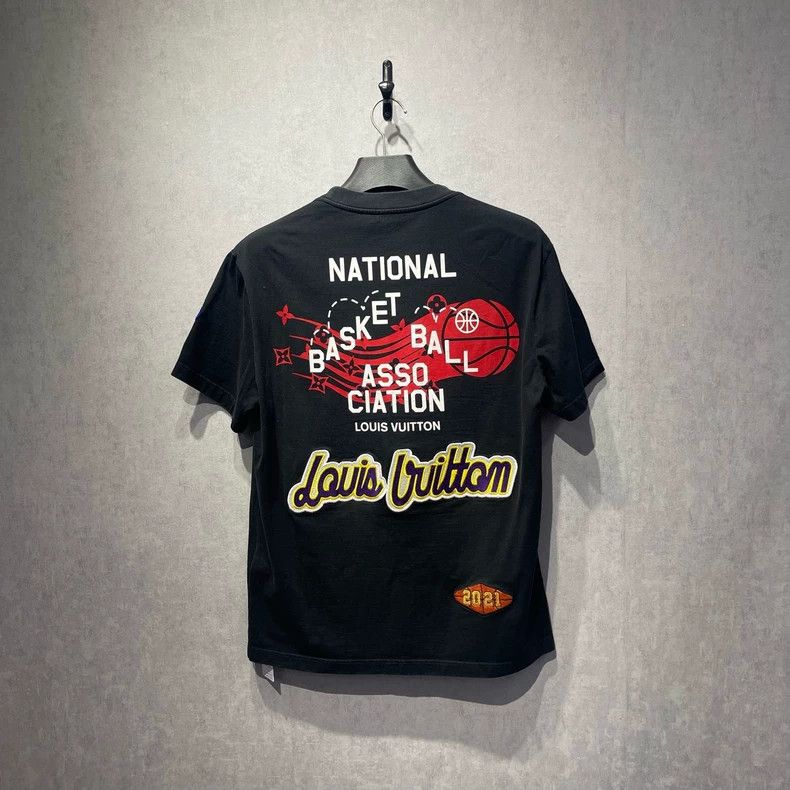 Louis Vuitton Louis Vuitton NBA Co-branded Black Short Sleeves Size US M / EU 48-50 / 2 - 2 Thumbnail