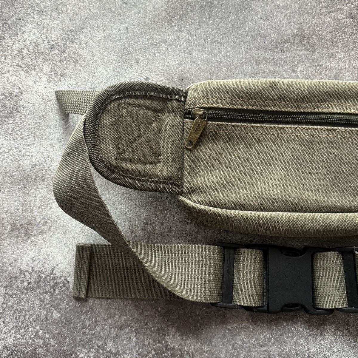Diesel Diesel Vintage Avant Garde Y2K Unisex Crossbody Bag Size ONE SIZE - 10 Thumbnail