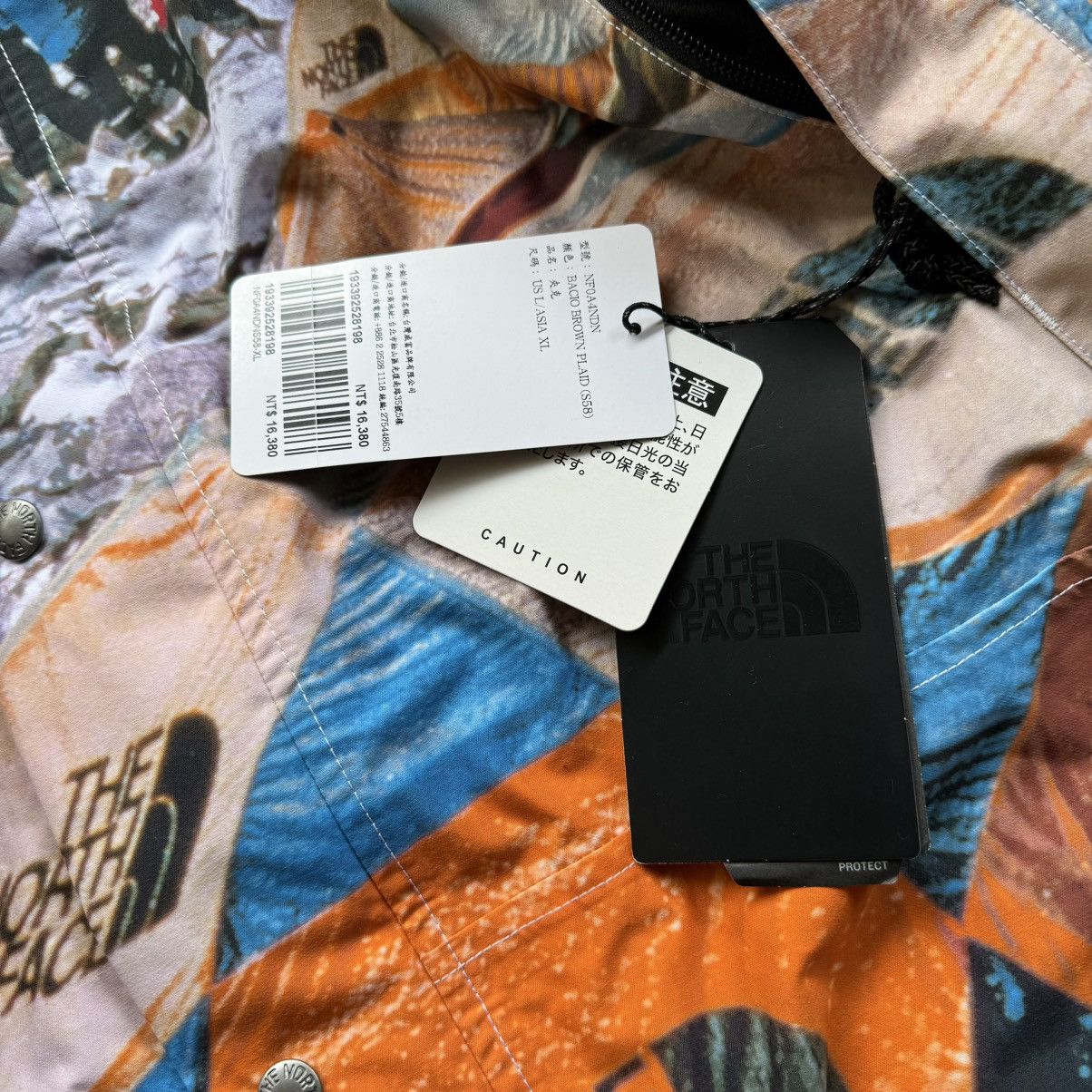 The North Face TNF x Invincible Expedition Mountain Jacket Size US XL / EU 56 / 4 - 7 Thumbnail