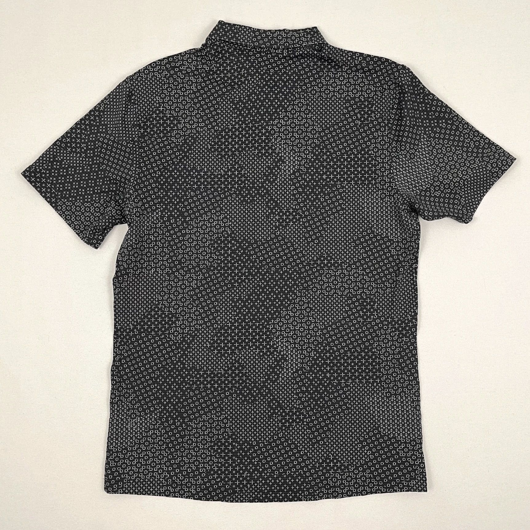 Lululemon Lululemon Propel Polo Shirt Mens M Geo Gray Black Active Stretch Golf Prep Polo Shirt Mens M Gray Geo Black Active Stretch Golf Prep Size US M / EU 48-50 / 2 - 2 Thumbnail