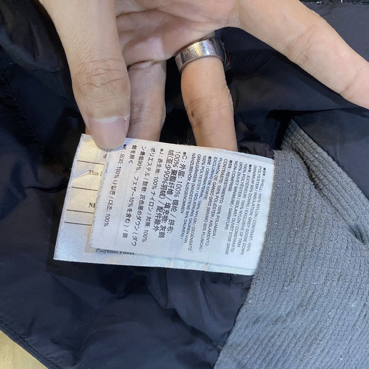 Arc'teryx Arc’teryx Women’s Narin Hooded Down Puffer Vest - Black - S Size S / US 4 / IT 40 - 12 Thumbnail