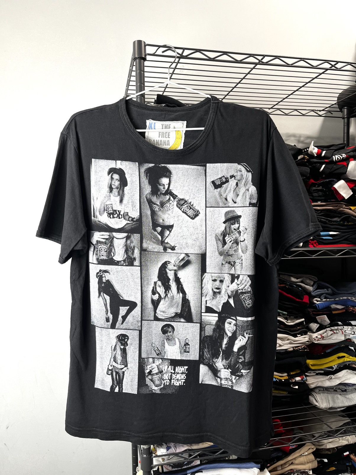 Vintage Vintage Drunk Naked Sexy Girls Print T Shirt Pinup Size US XL / EU 56 / 4 - 1 Thumbnail