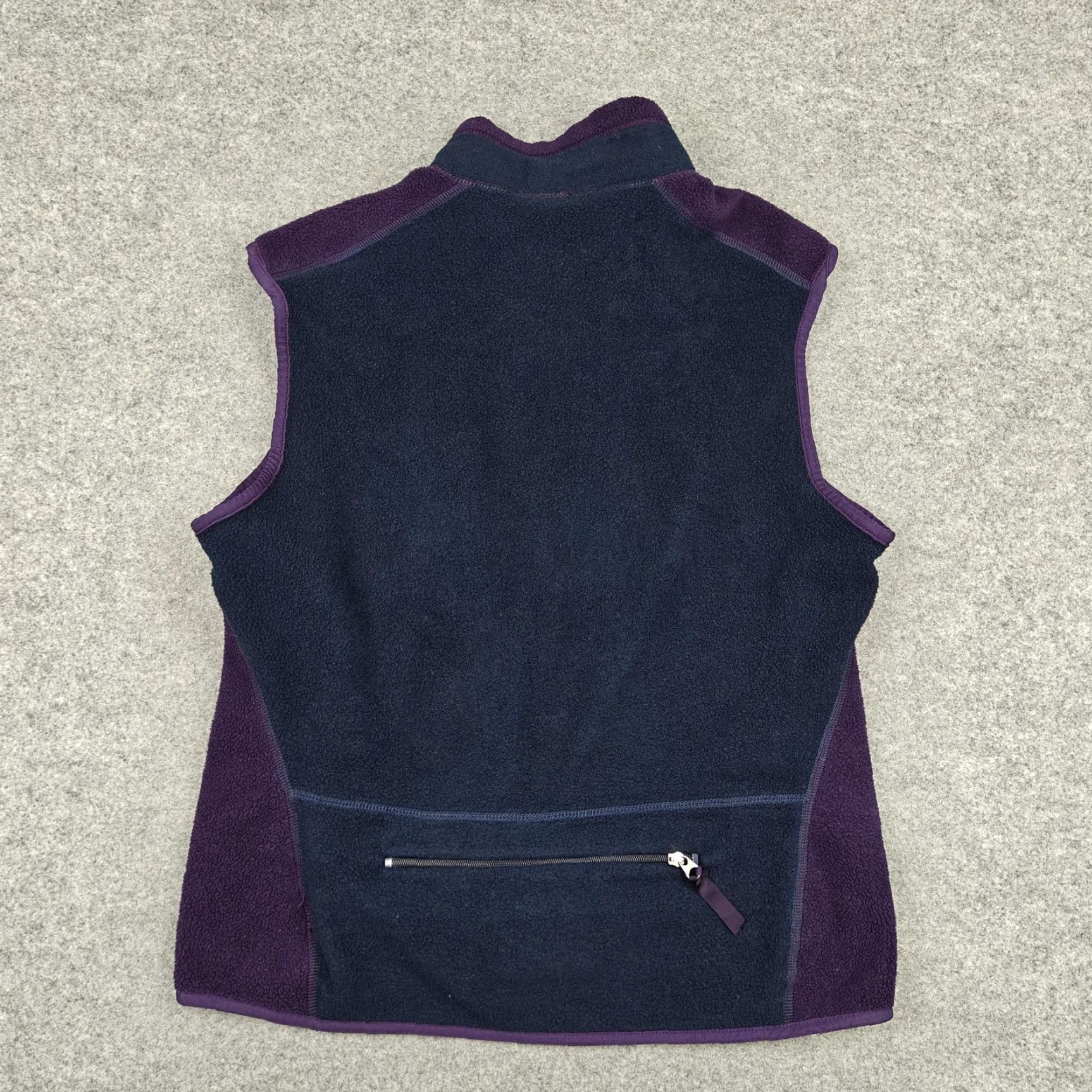 Patagonia VINTAGE Patagonia Vest Mens L Purple Fleece Full Zip Outdoor Windproof 90s Shirt Mens Size US L / EU 52-54 / 3 - 7 Thumbnail